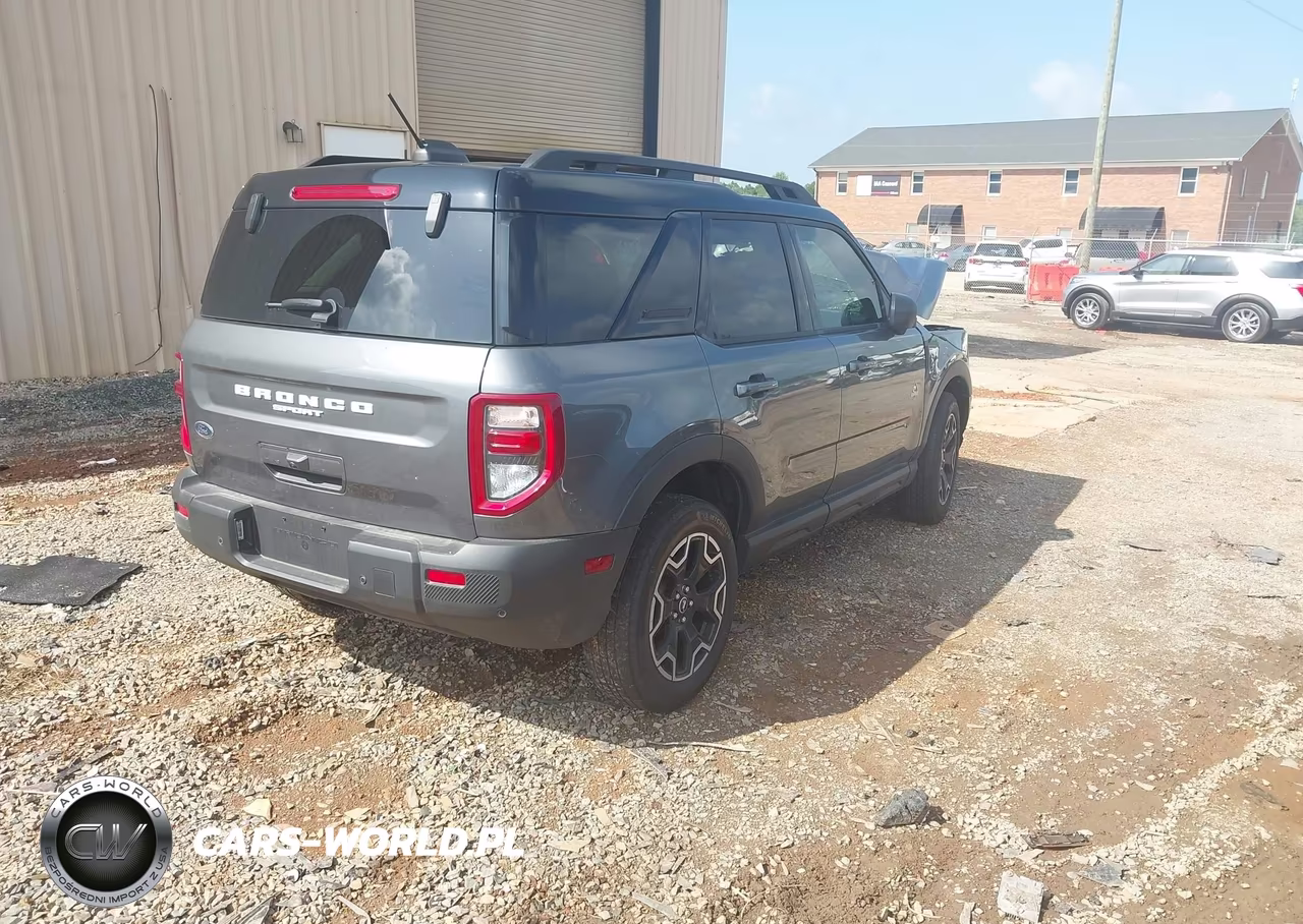 2025 Ford Bronco Sport Outer Banks VIN:3FMCR9CNXSRE26274 - 4