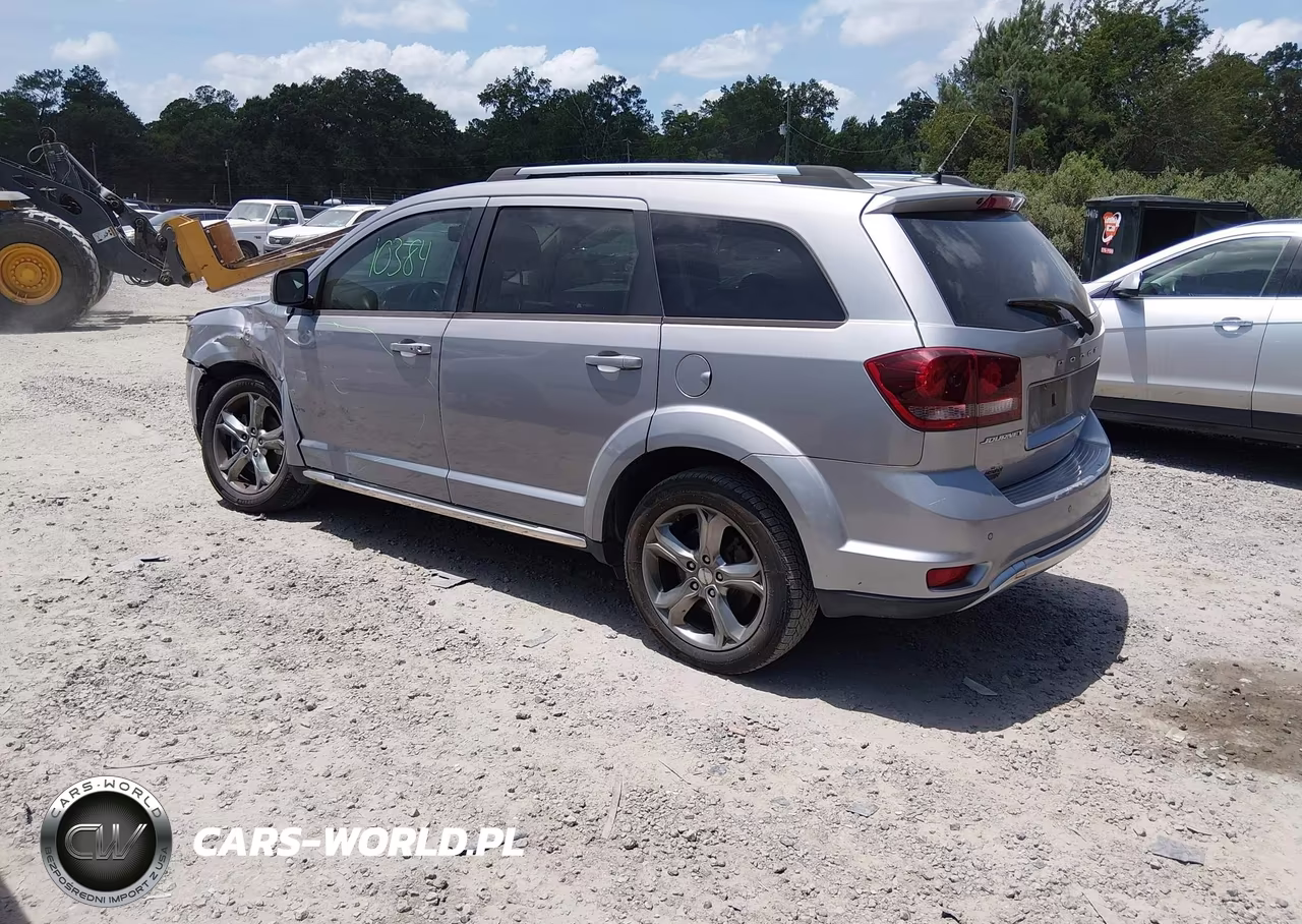 2016 Dodge Journey Crossroad Plus VIN:3C4PDCGB3GT165999 - 3