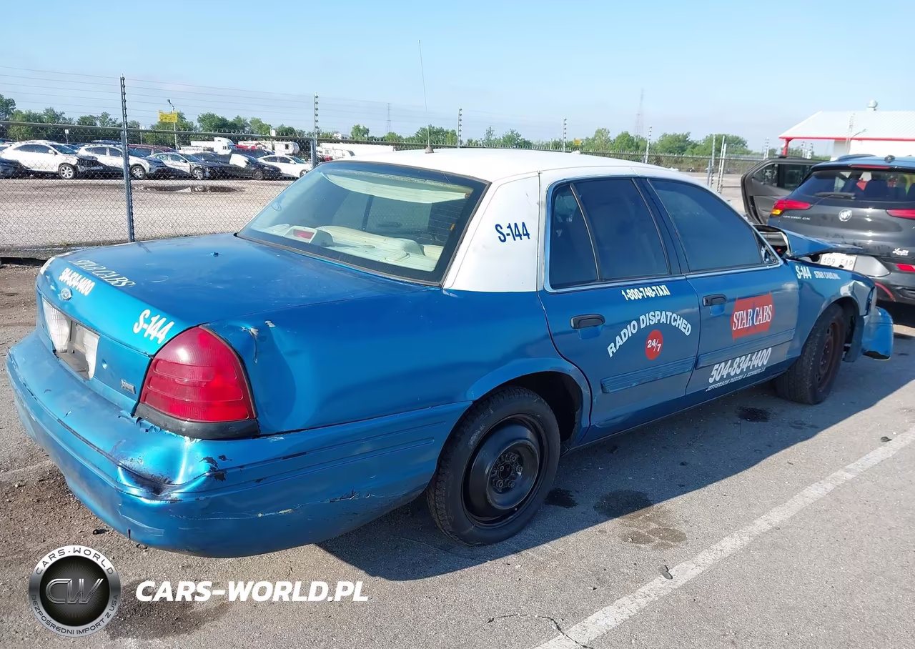 2011 Ford Crown Victoria Police Interceptor VIN:2FABP7BV4BX152394 - 4