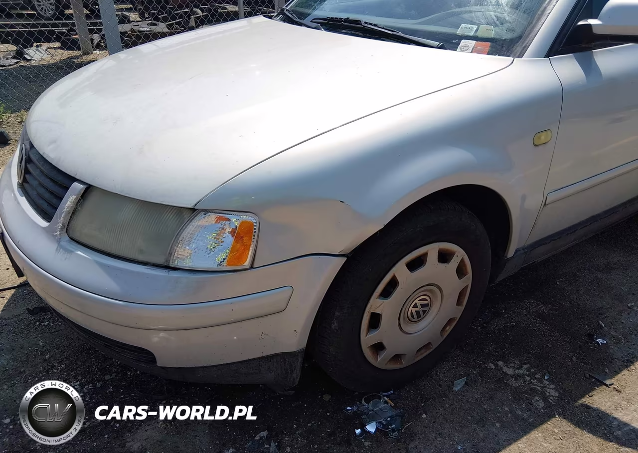 1999 Volkswagen Passat Gls VIN:WVWNA63B1XE234079 - 6