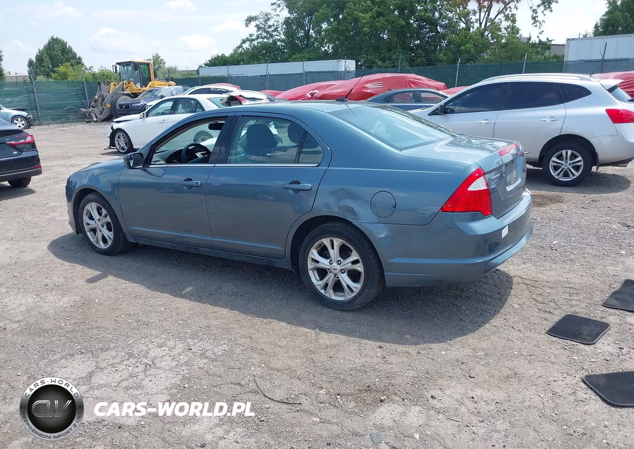 2012 Ford Fusion Se VIN:3FAHP0HAXCR117624 - 3