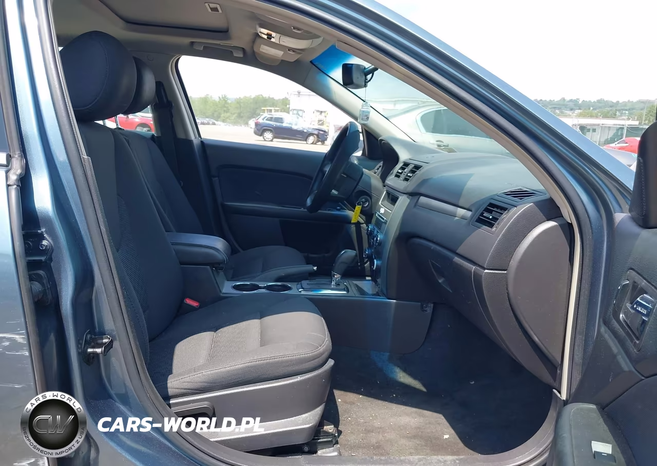 2012 Ford Fusion Se VIN:3FAHP0HAXCR117624 - 5
