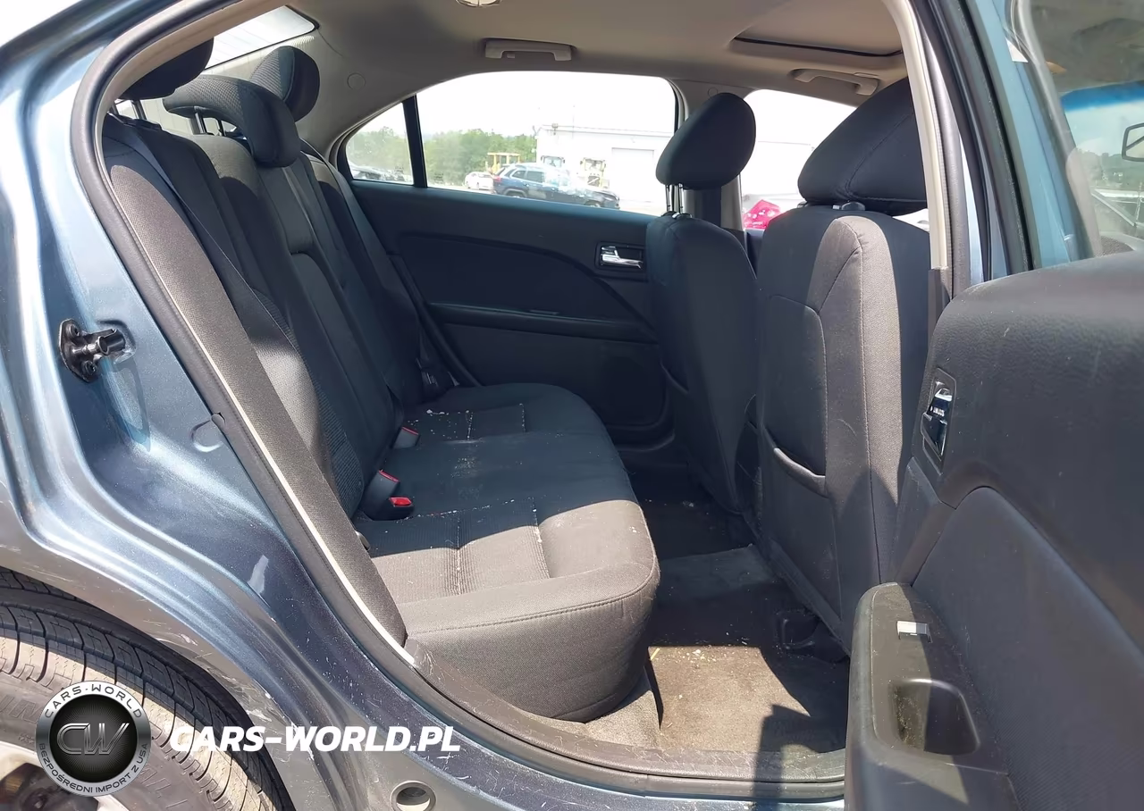 2012 Ford Fusion Se VIN:3FAHP0HAXCR117624 - 8