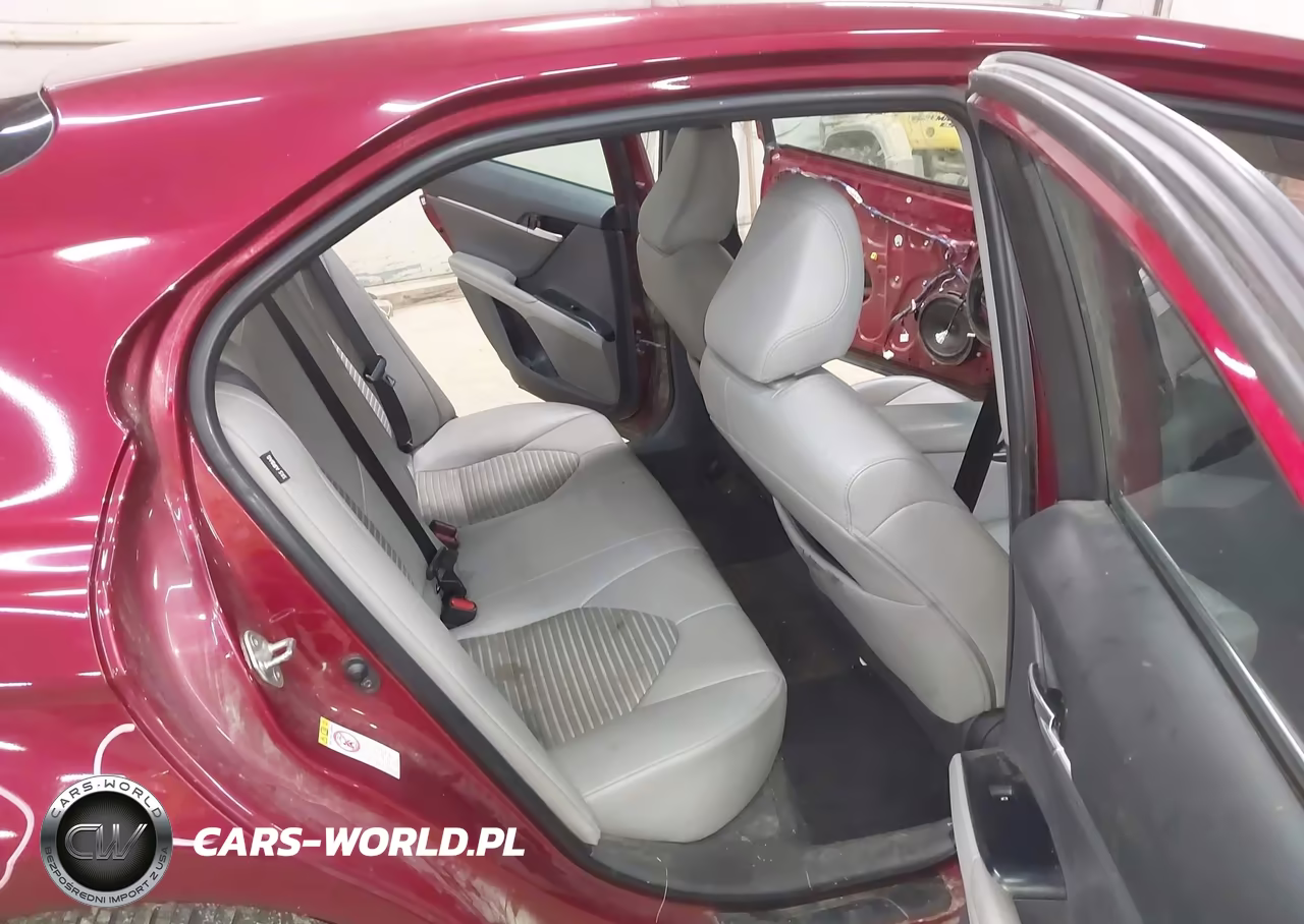 2018 Toyota Camry Se VIN:4T1B11HK3JU546895 - 8