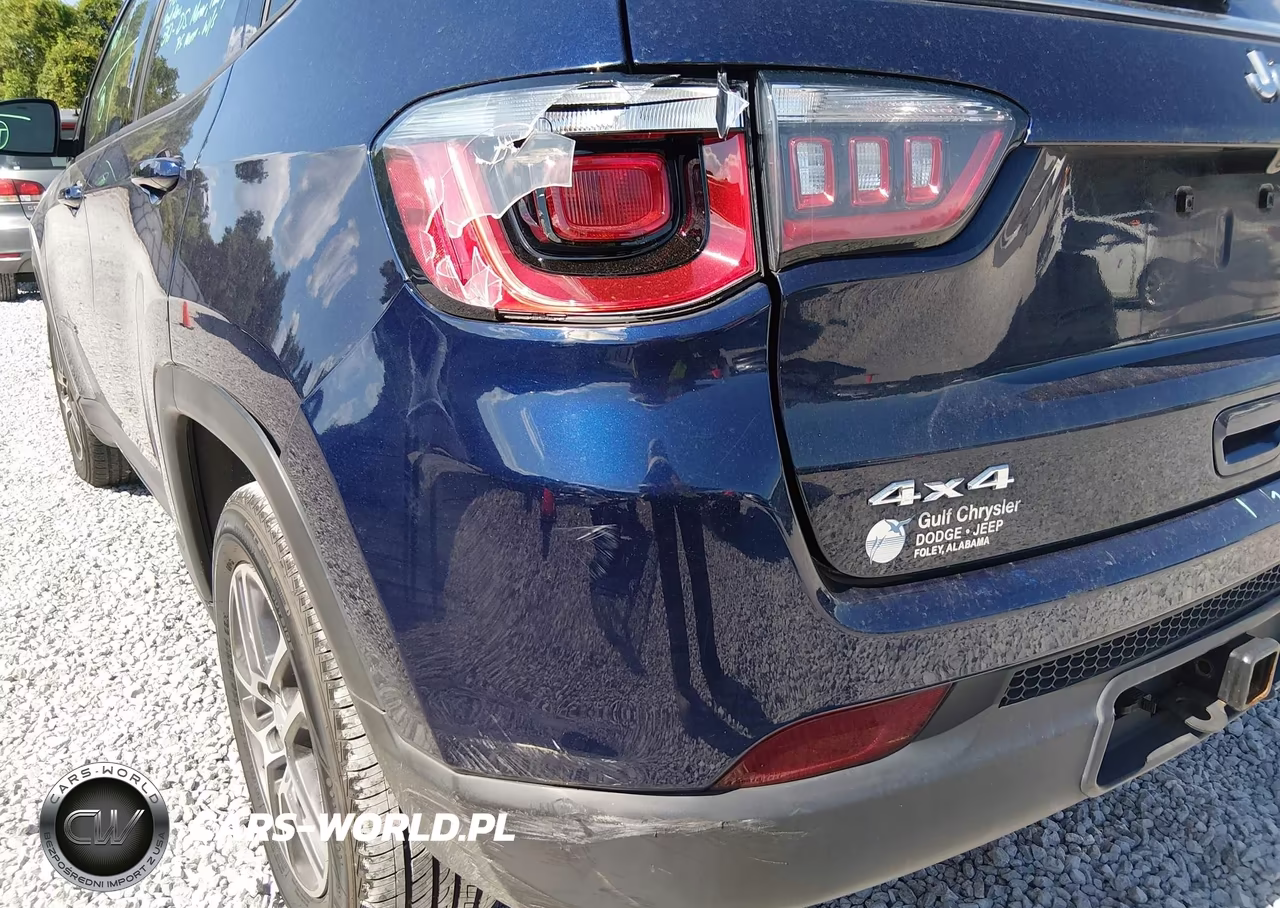 2017 Jeep Compass Latitude VIN:3C4NJDBB8HT692452 - 6