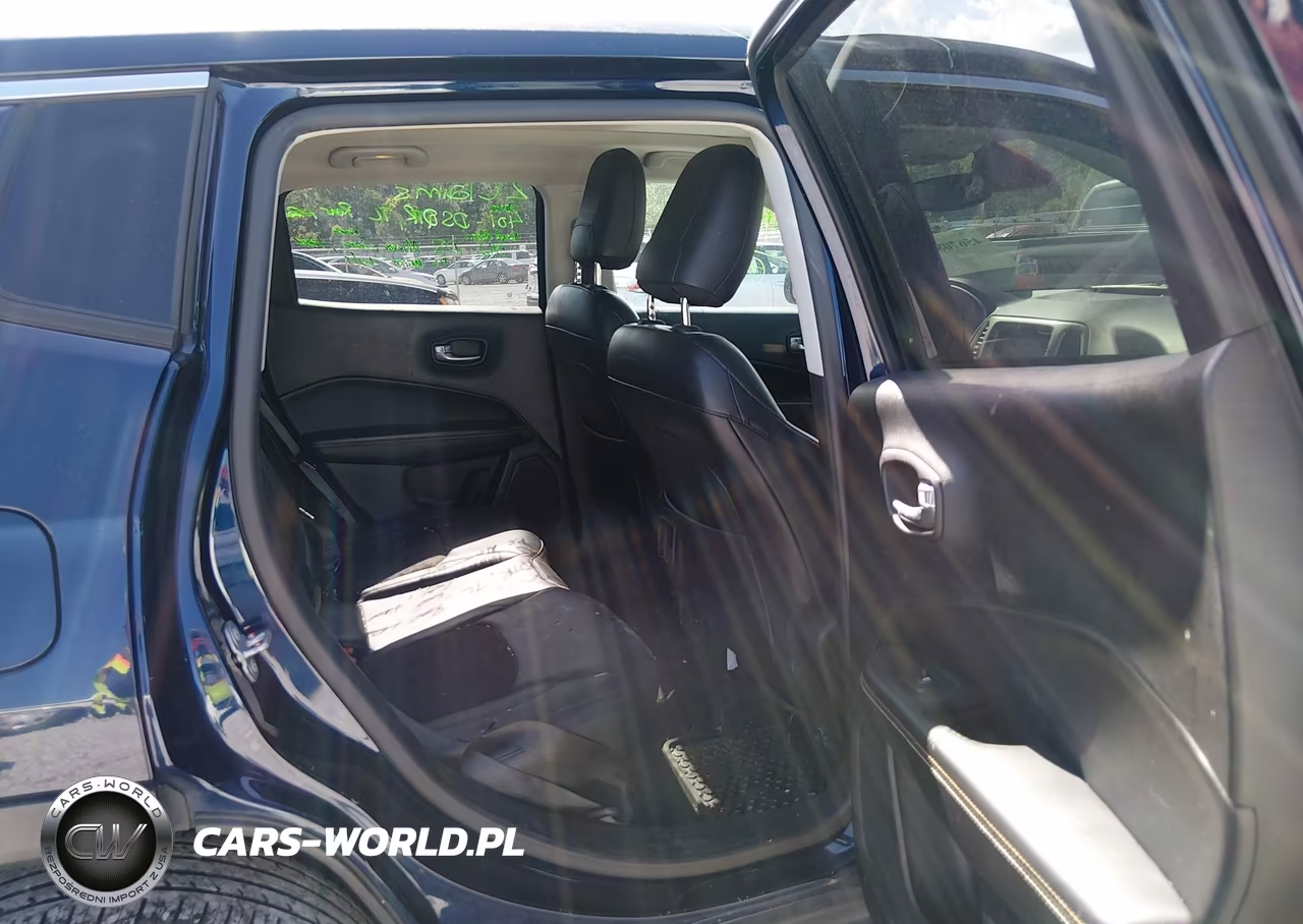 2017 Jeep Compass Latitude VIN:3C4NJDBB8HT692452 - 8