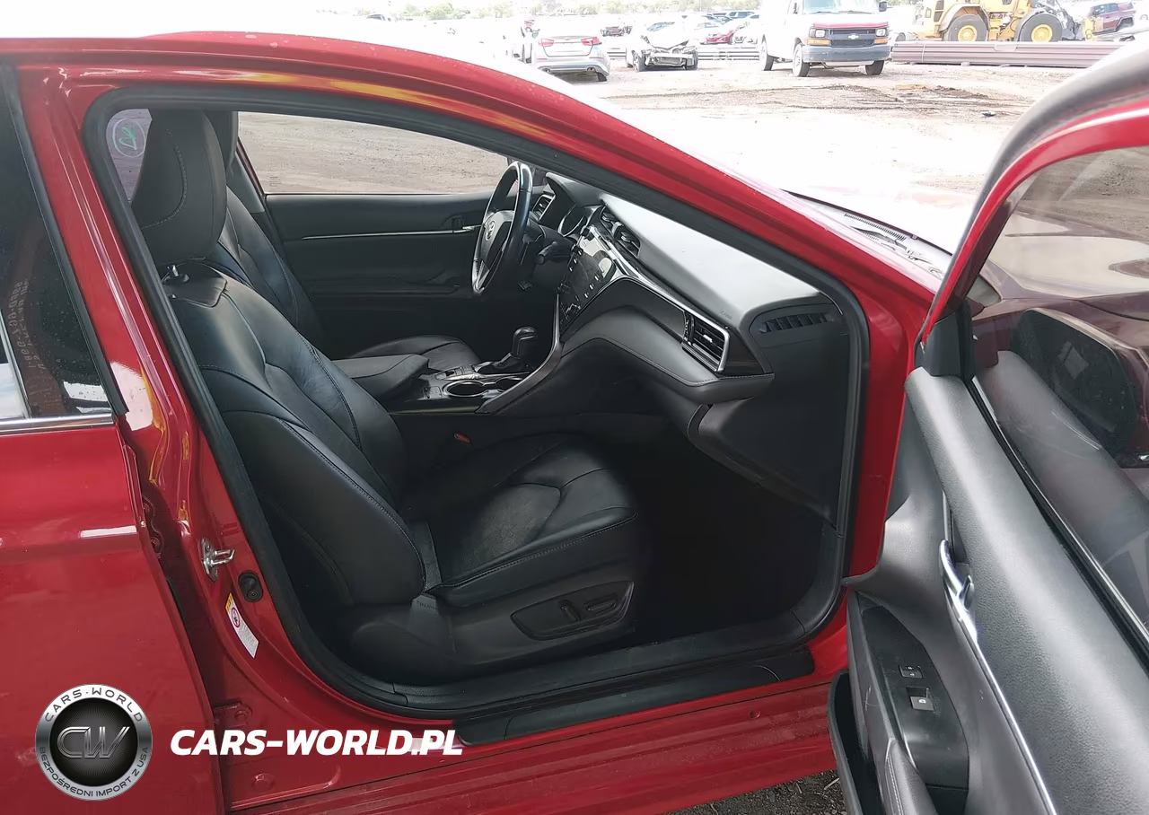 2019 Toyota Camry Xse VIN:4T1B61HKXKU186558 - 5