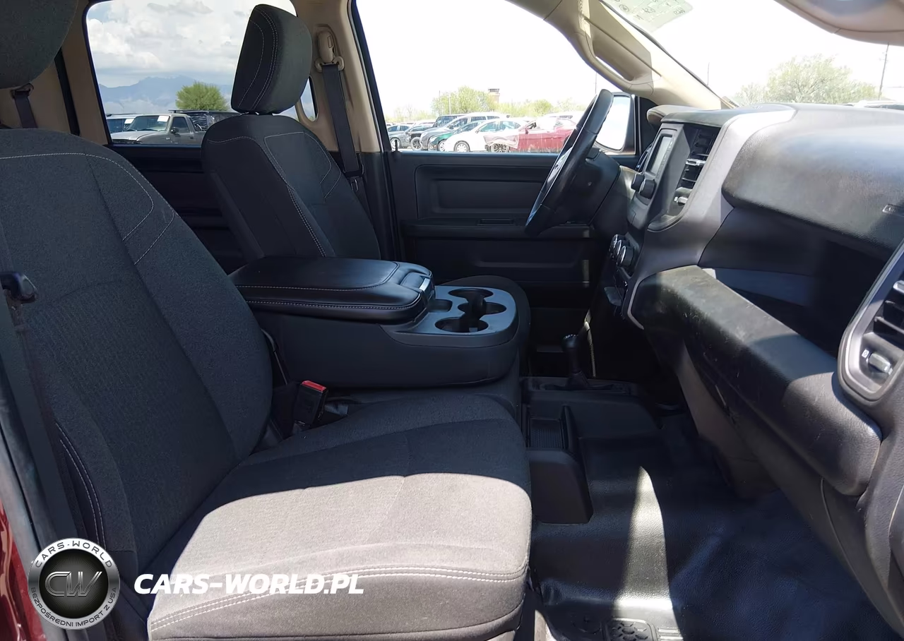 2020 Ram 2500 Tradesman 4X4 8' Box VIN:3C6UR5HJ4LG133241 - 5