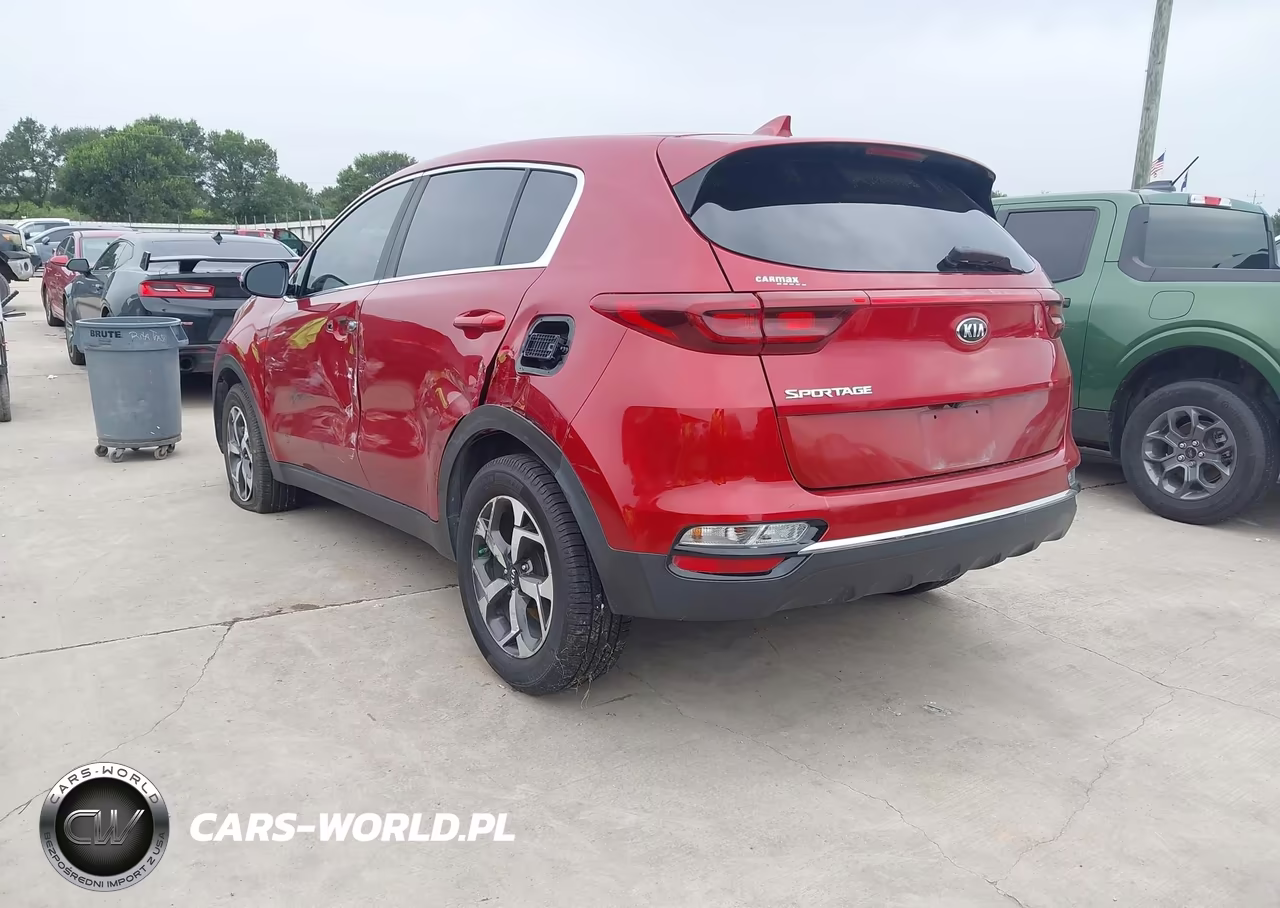 2020 Kia Sportage Lx VIN:KNDPM3AC8L7832047 - 3