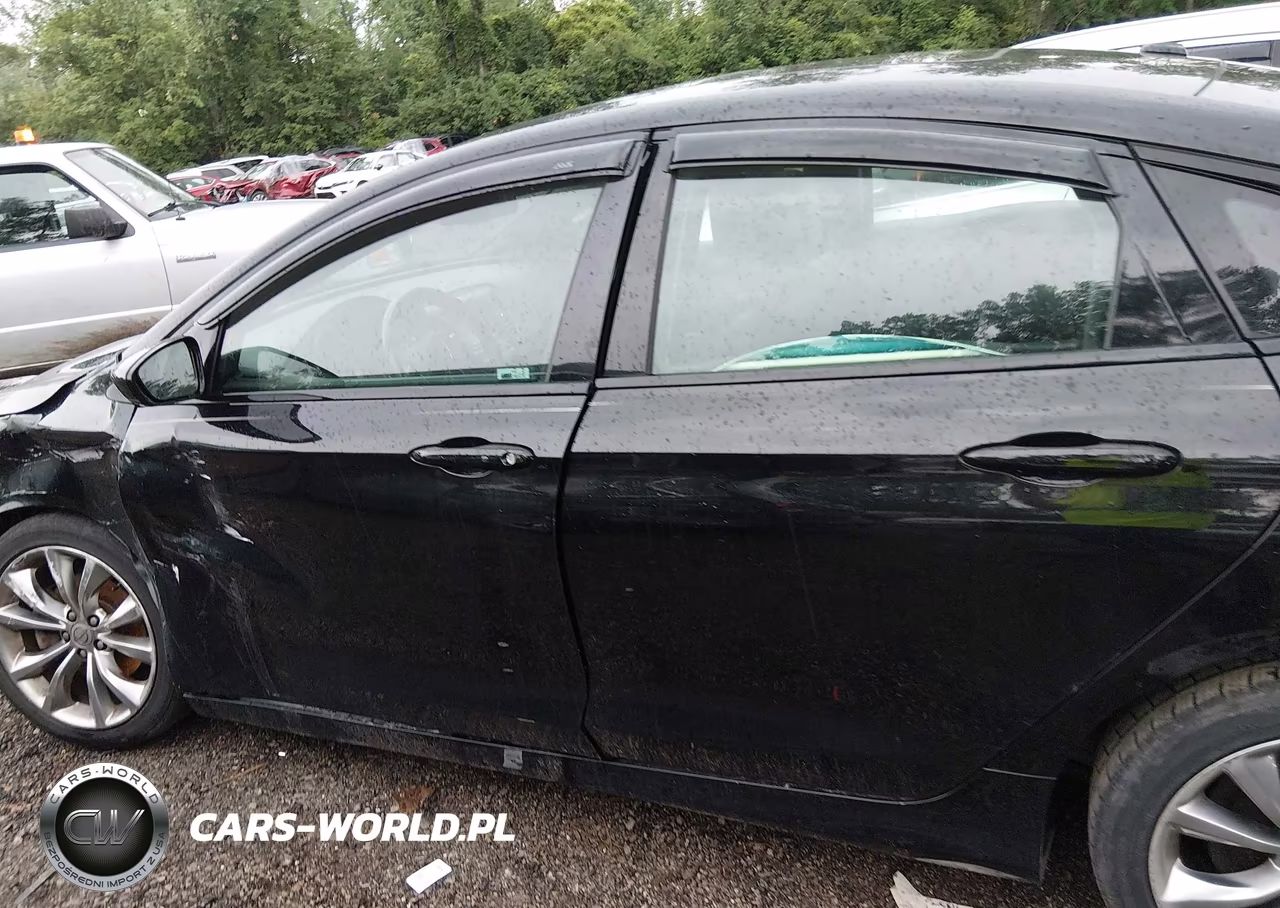2015 Chrysler 200 S VIN:1C3CCCBBXFN550391 - 14