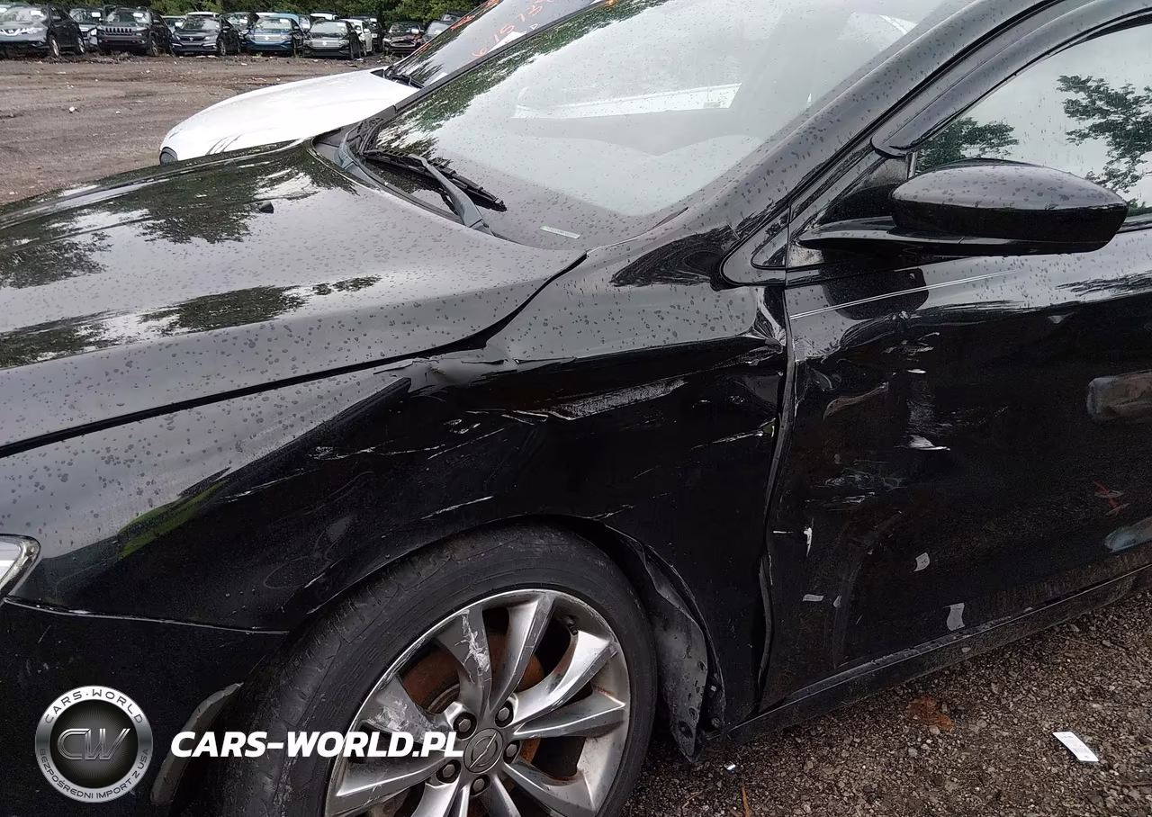 2015 Chrysler 200 S VIN:1C3CCCBBXFN550391 - 6