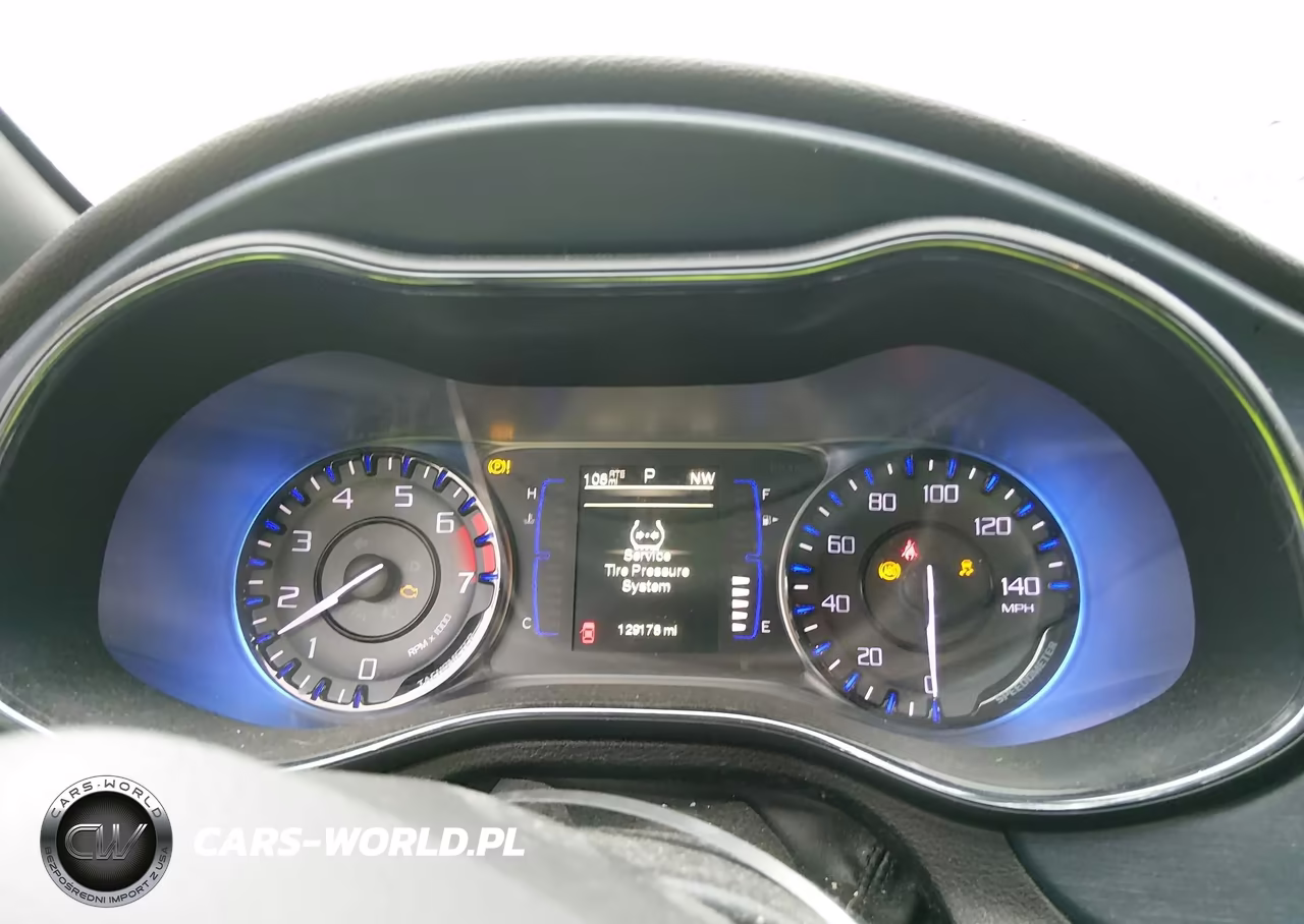 2015 Chrysler 200 S VIN:1C3CCCBBXFN550391 - 7