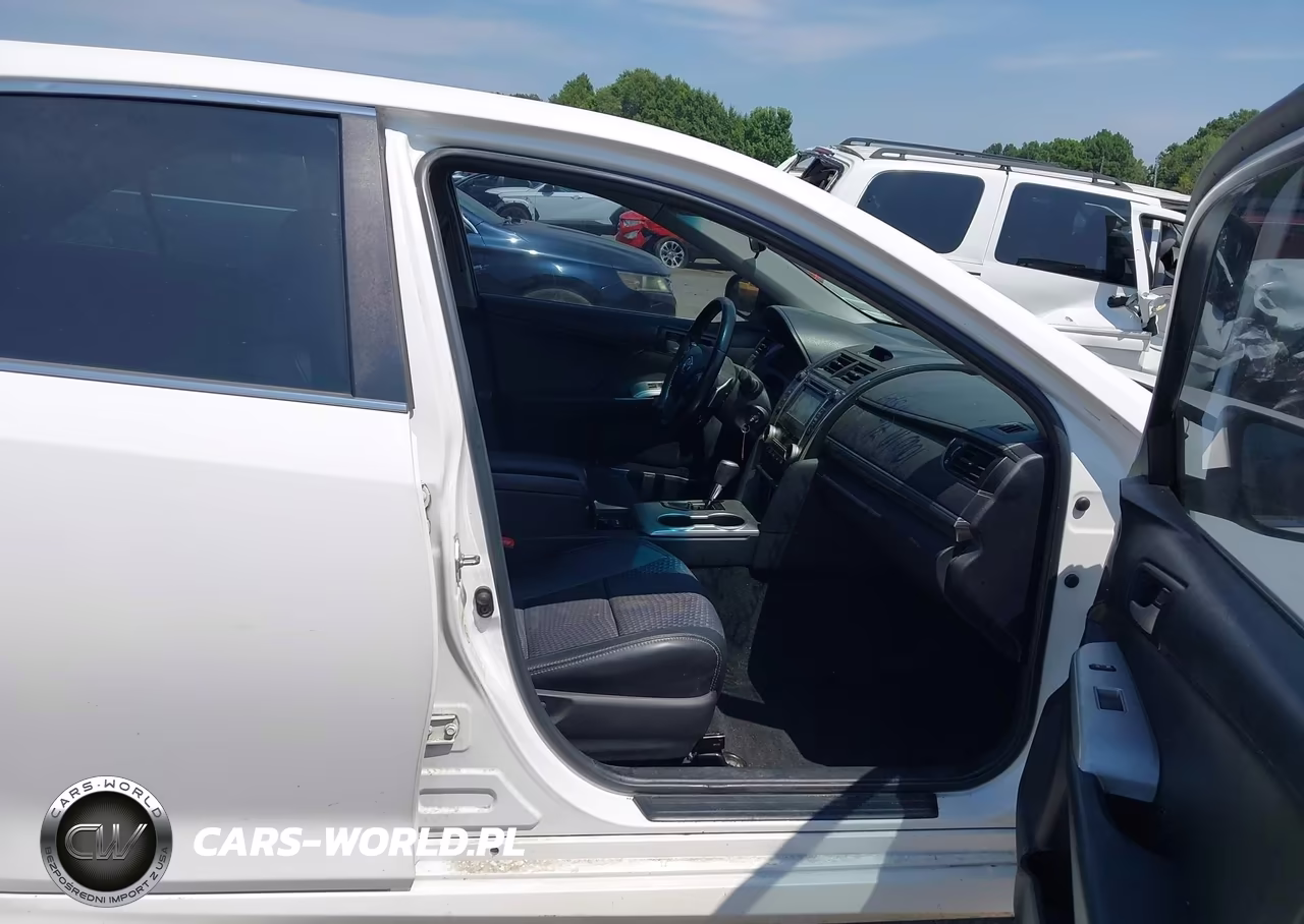 2014 Toyota Camry Se VIN:4T1BF1FK8EU799320 - 5