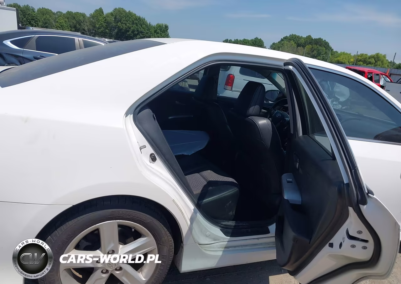 2014 Toyota Camry Se VIN:4T1BF1FK8EU799320 - 8