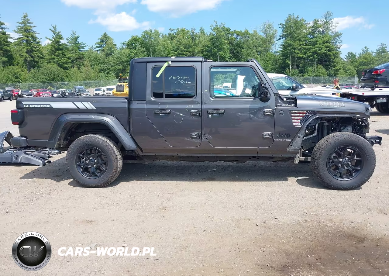 2025 Jeep Gladiator Willys VIN:1C6PJTAG4SL525208 - 14