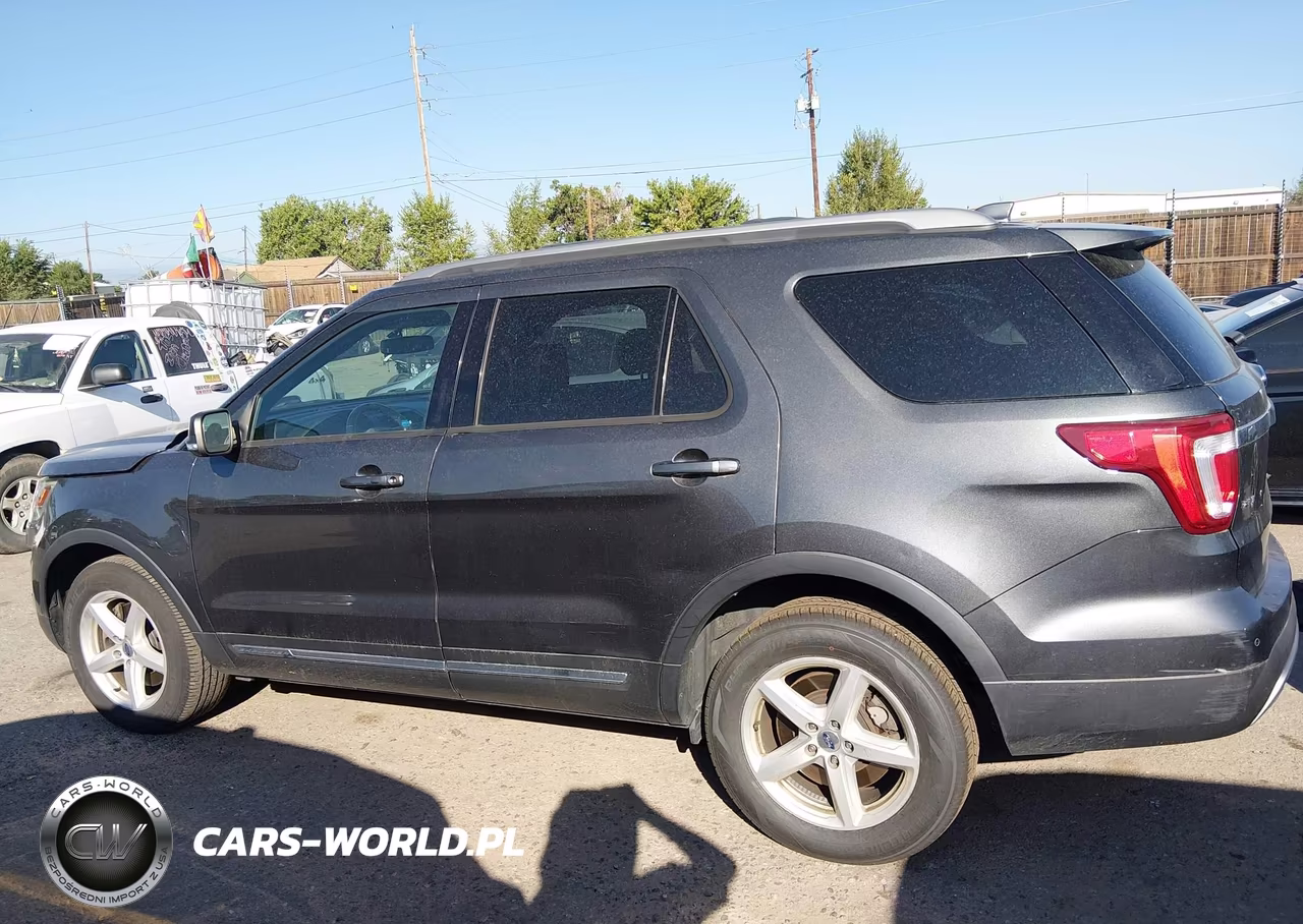 2016 Ford Explorer Xlt VIN:1FM5K8D82GGD27592 - 14