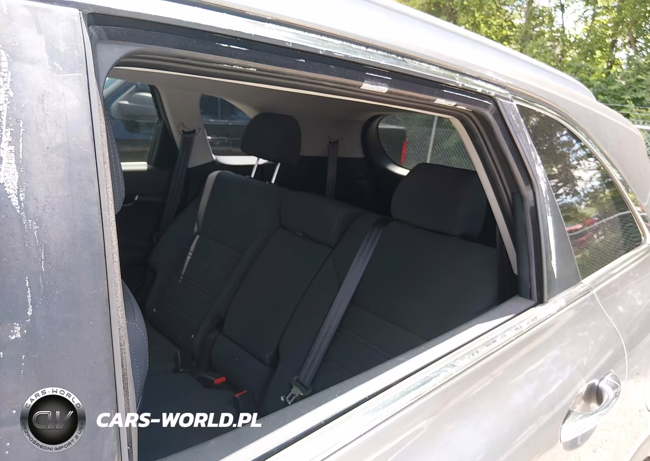 2017 Kia Sorento 3.3L Lx VIN:5XYPGDA50HG191758 - 6