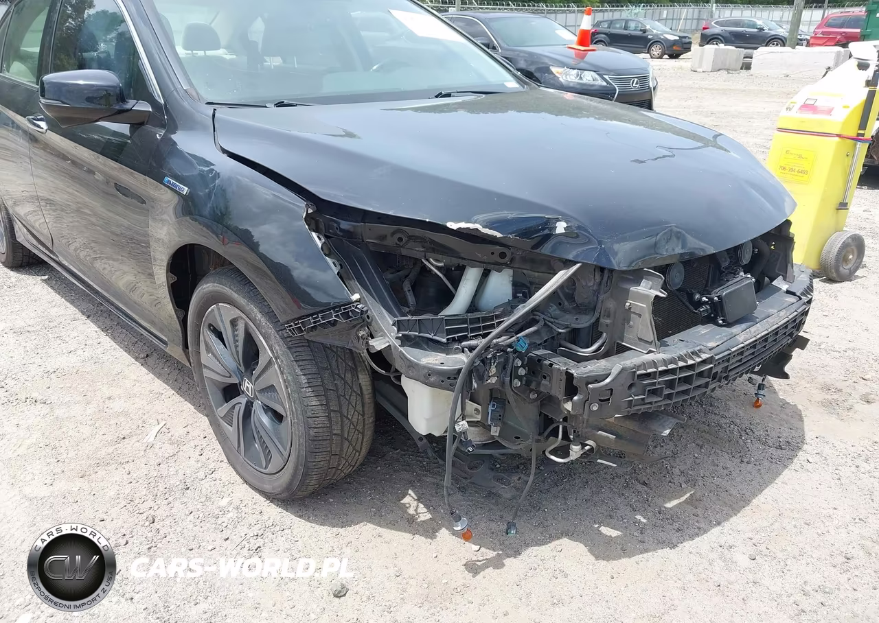 2014 Honda Accord Plug-In Hybrid VIN:JHMCR5F73EC000843 - 6