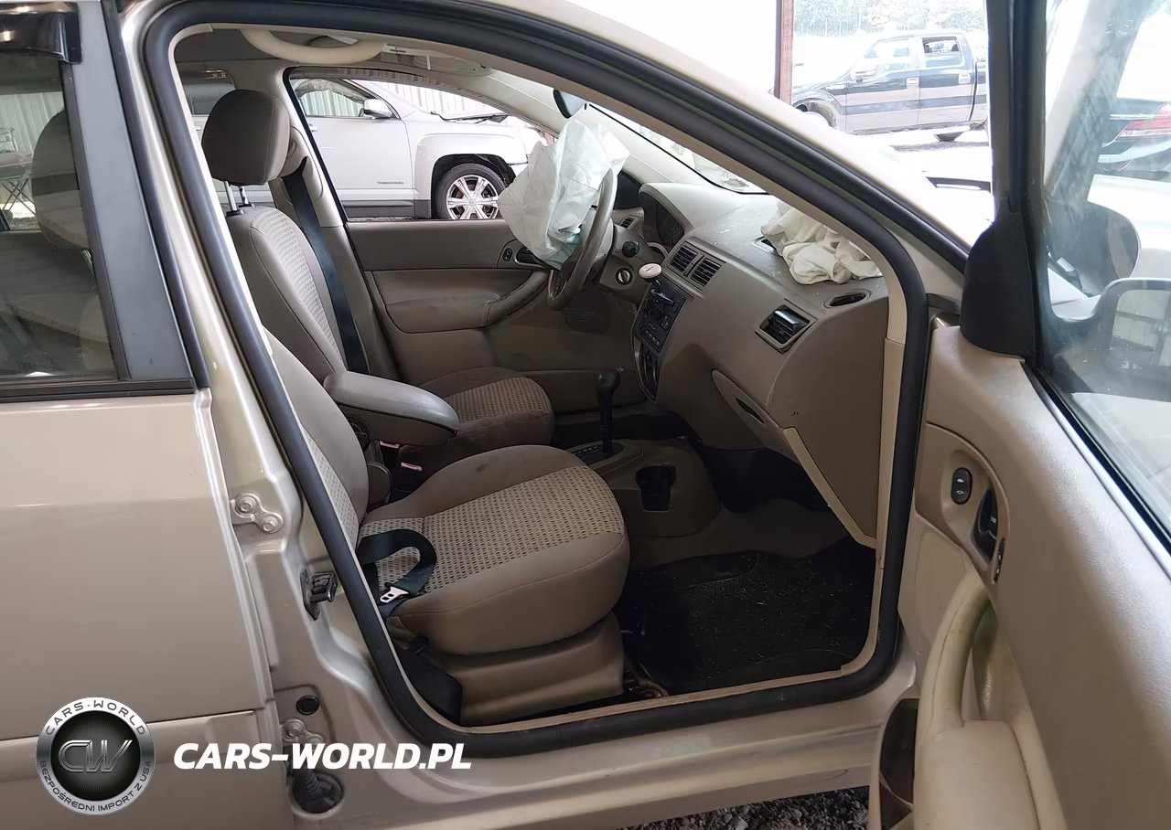 2007 Ford Focus Se-Ses VIN:1FAFP36NX7W210676 - 5