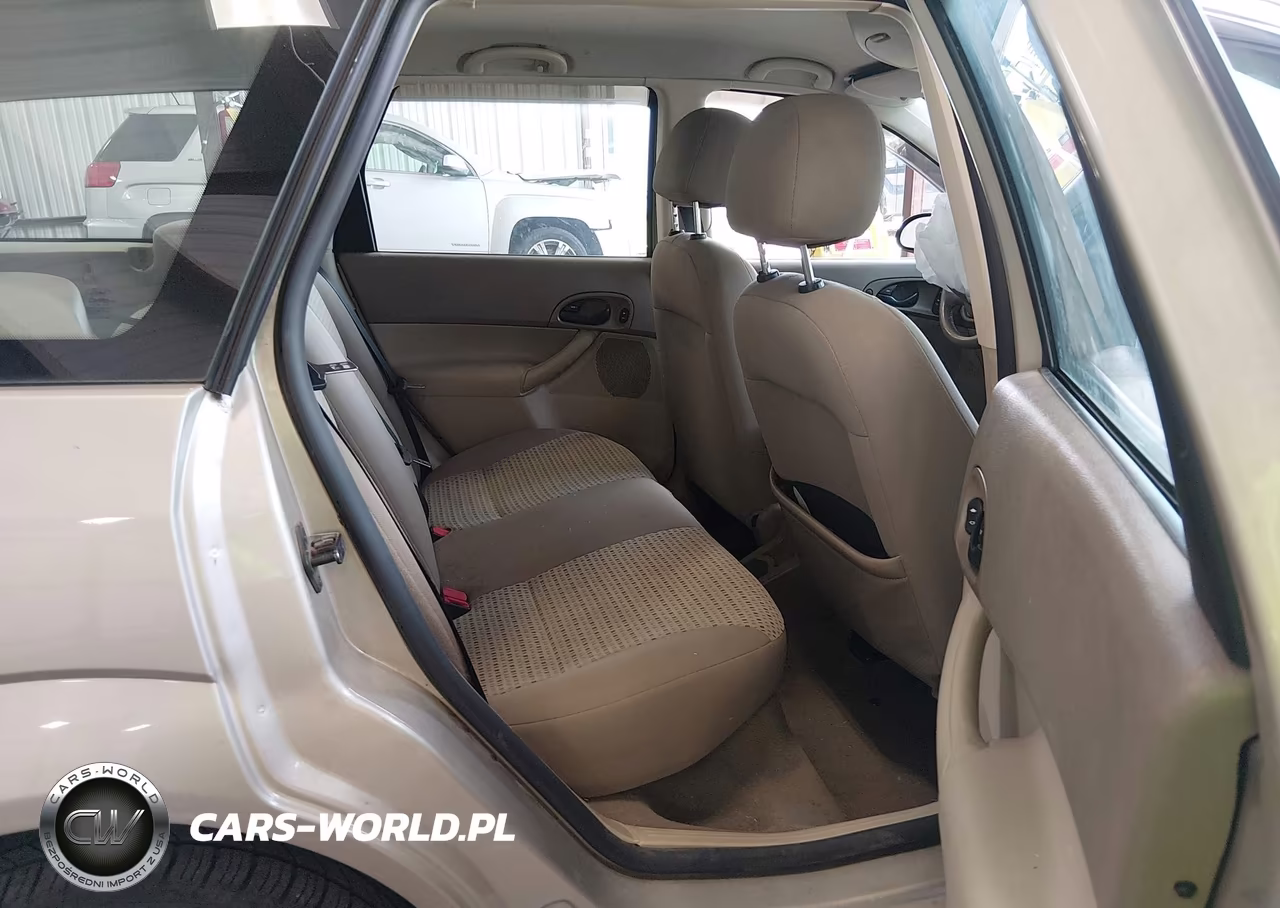 2007 Ford Focus Se-Ses VIN:1FAFP36NX7W210676 - 8