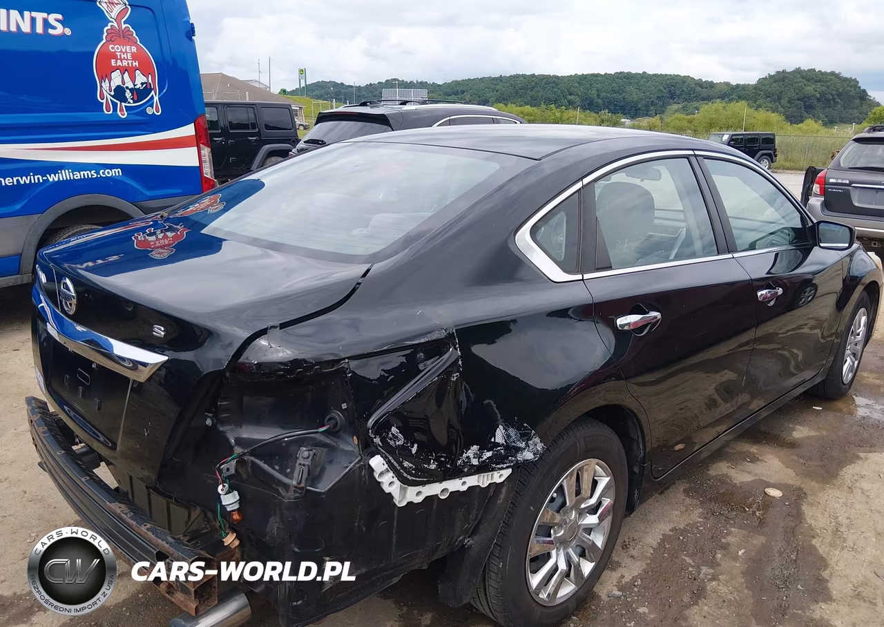 2015 Nissan Altima 2.5 S VIN:1N4AL3AP8FC169513 - 4