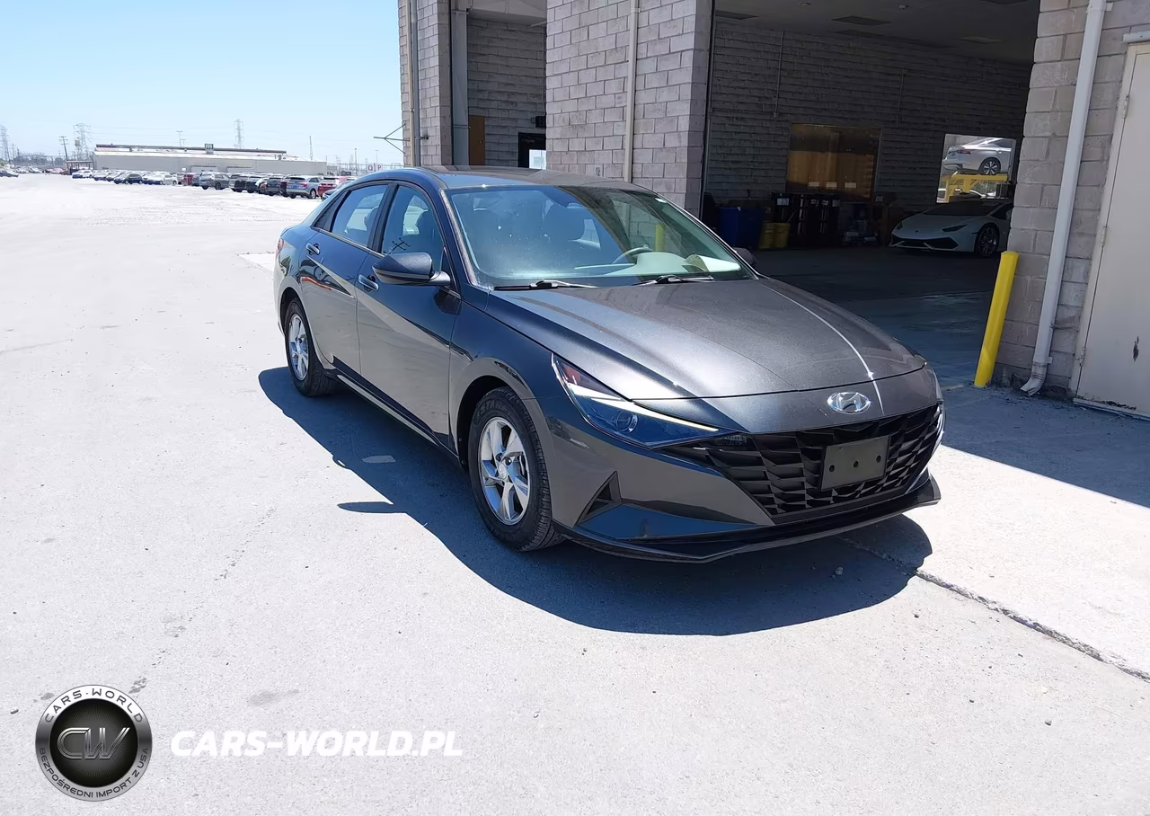 2021 Hyundai Elantra Se