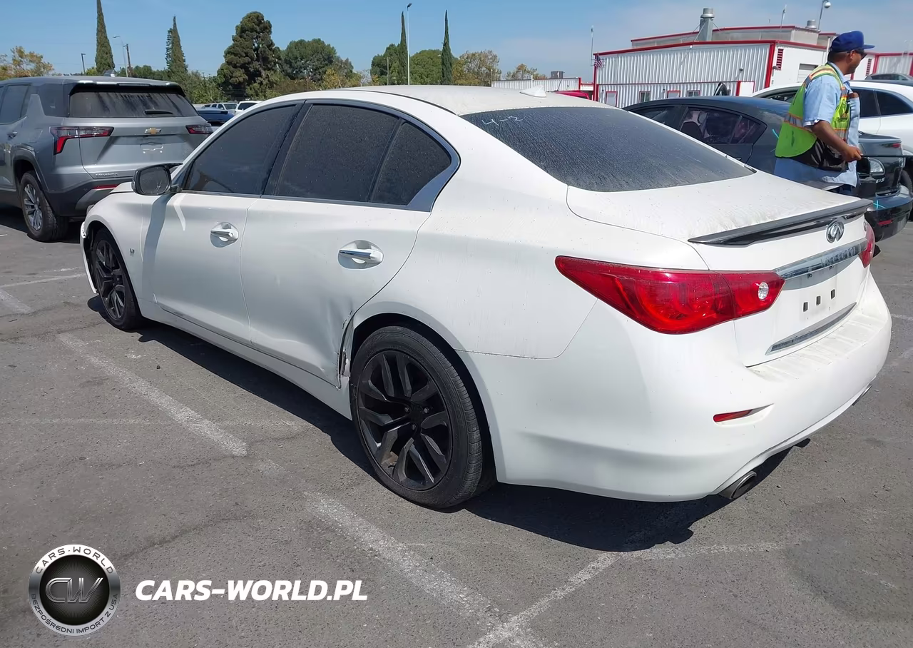 2015 Infiniti Q50 Premium VIN:JN1BV7AP1FM338932 - 3