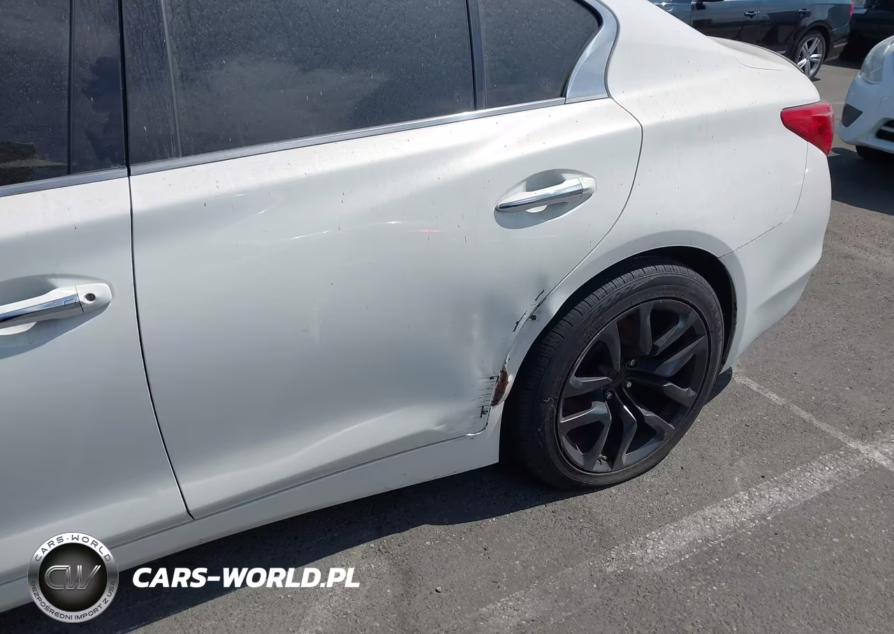 2015 Infiniti Q50 Premium VIN:JN1BV7AP1FM338932 - 6