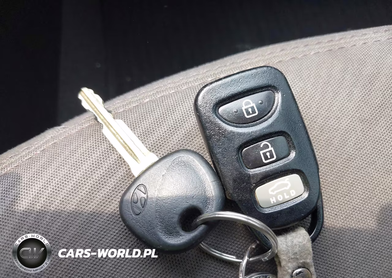2013 Hyundai Elantra Gls VIN:5NPDH4AE8DH404135 - 11