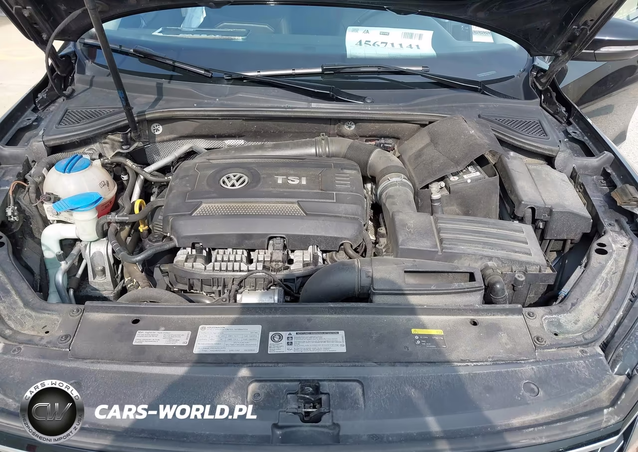 2017 Volkswagen Passat 1.8T R-Line VIN:1VWDT7A36HC080518 - 10