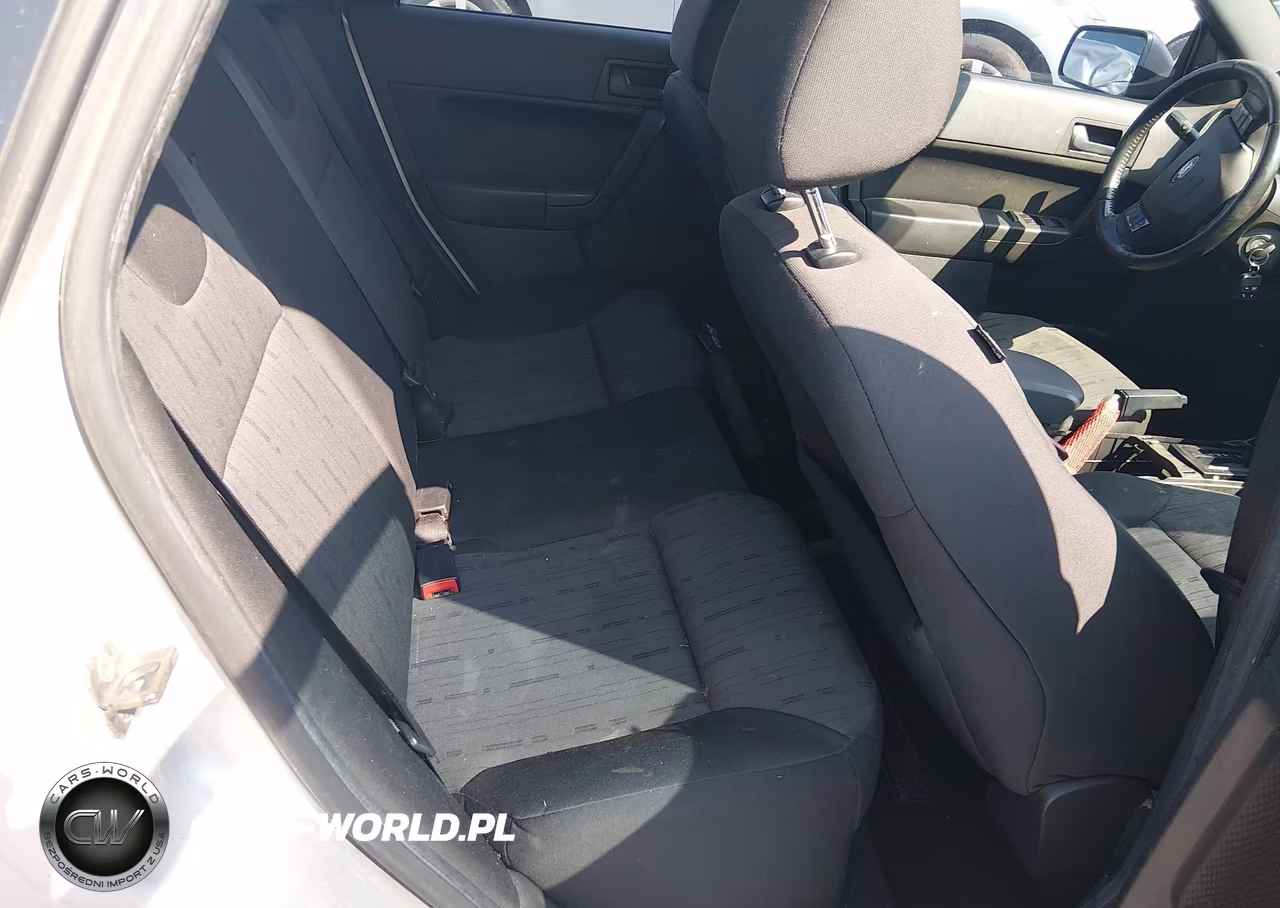 2009 Ford Focus Se VIN:1FAHP35N69W259063 - 8