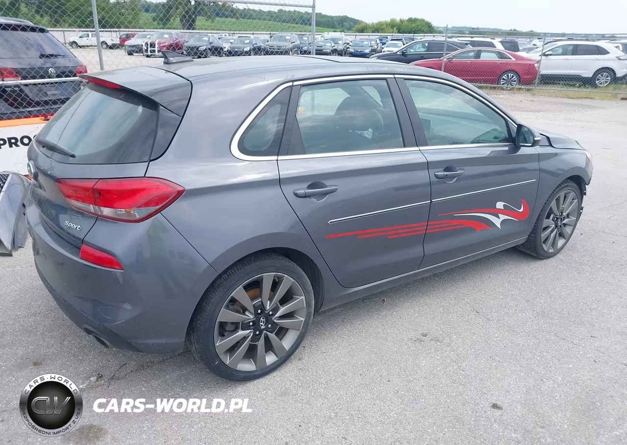 2018 Hyundai Elantra Gt Sport VIN:KMHH55LC3JU032308 - 4