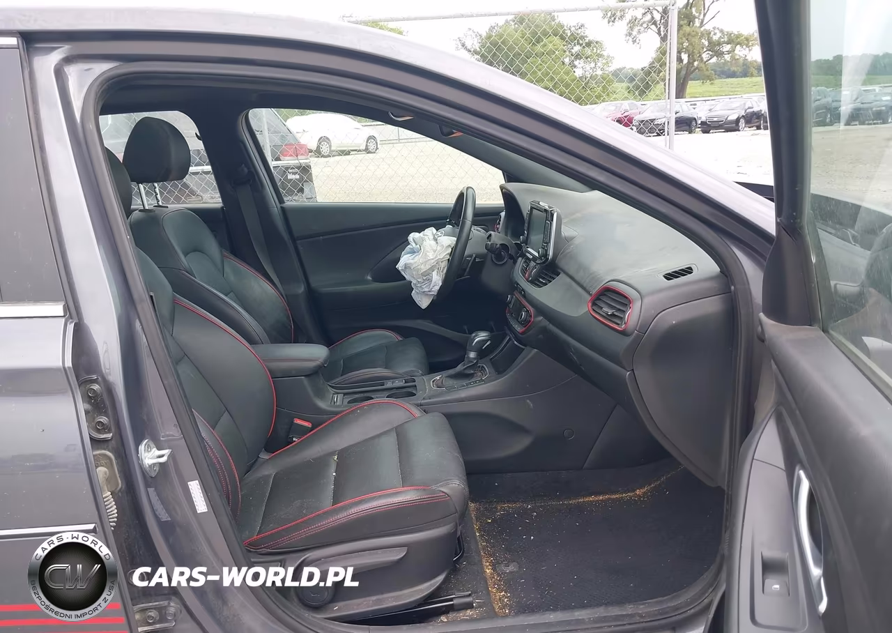 2018 Hyundai Elantra Gt Sport VIN:KMHH55LC3JU032308 - 5