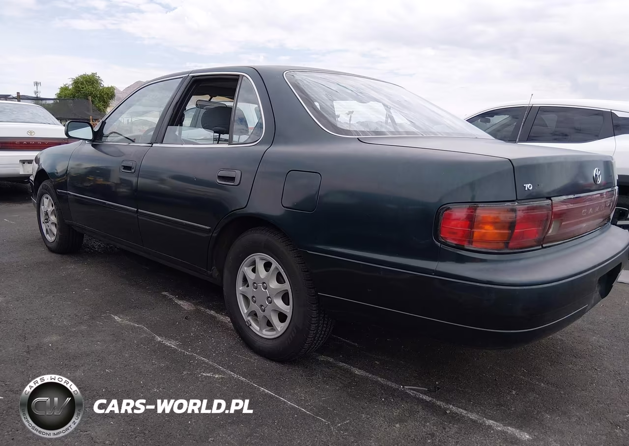 1992 Toyota Camry Le VIN:JT2SK12E1N0035941 - 3