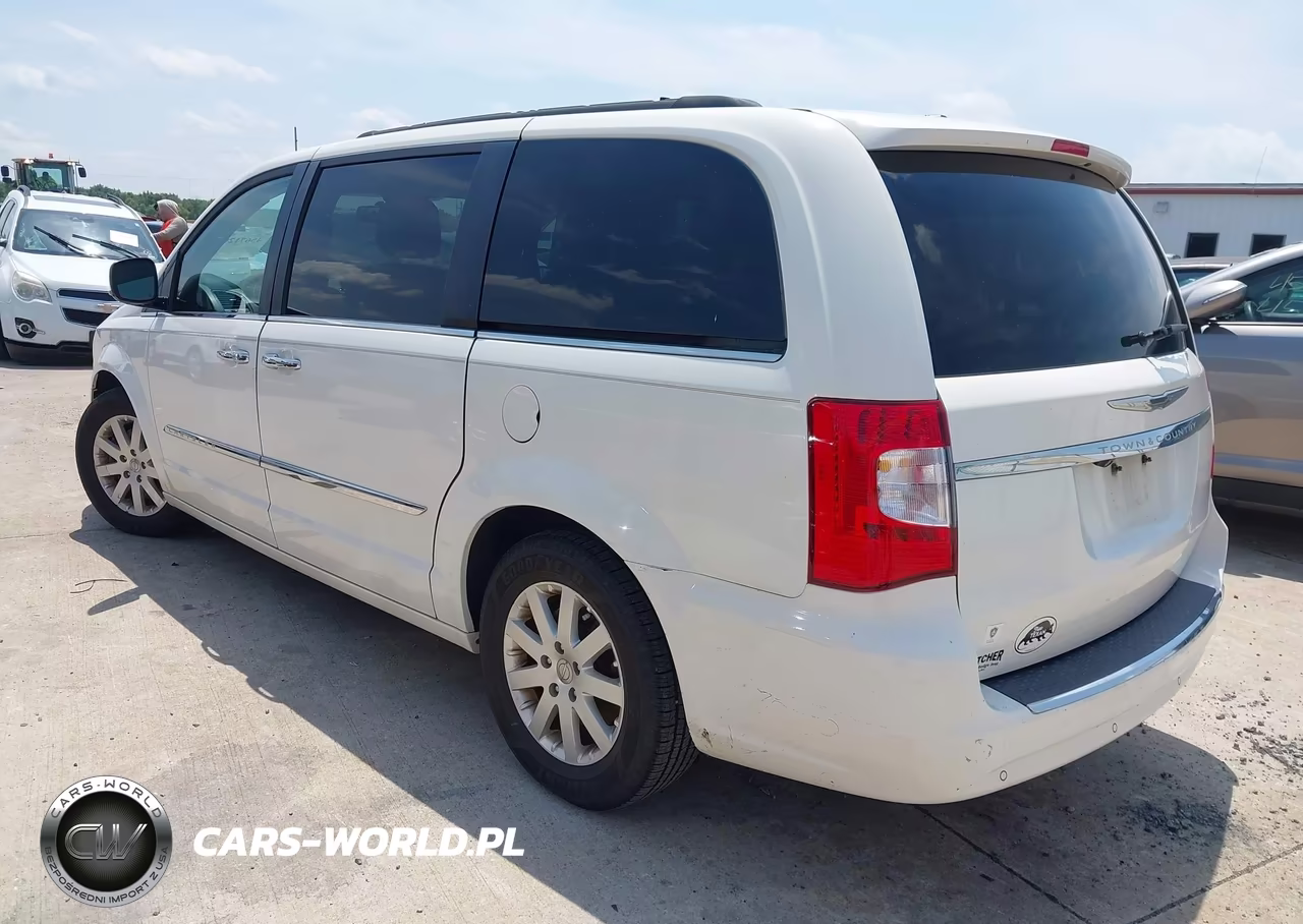2012 Chrysler Town & Country Touring-L VIN:2C4RC1CG5CR170863 - 3