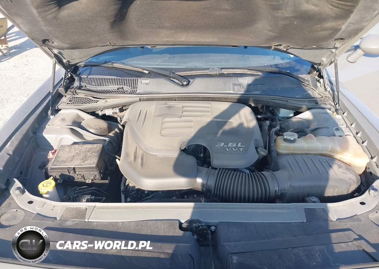 2018 Dodge Challenger Sxt Plus VIN:2C3CDZAG3JH246060 - 10