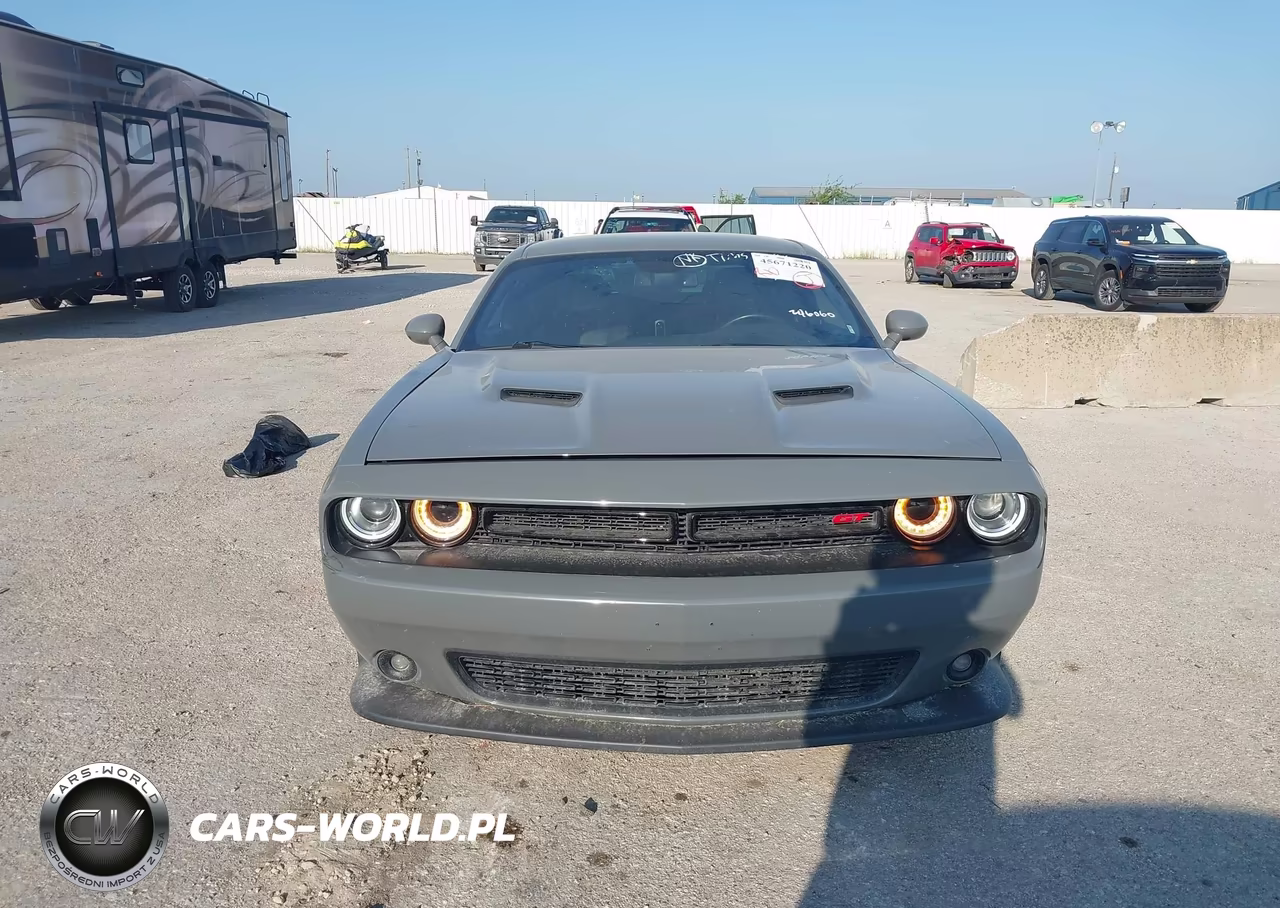 2018 Dodge Challenger Sxt Plus VIN:2C3CDZAG3JH246060 - 13