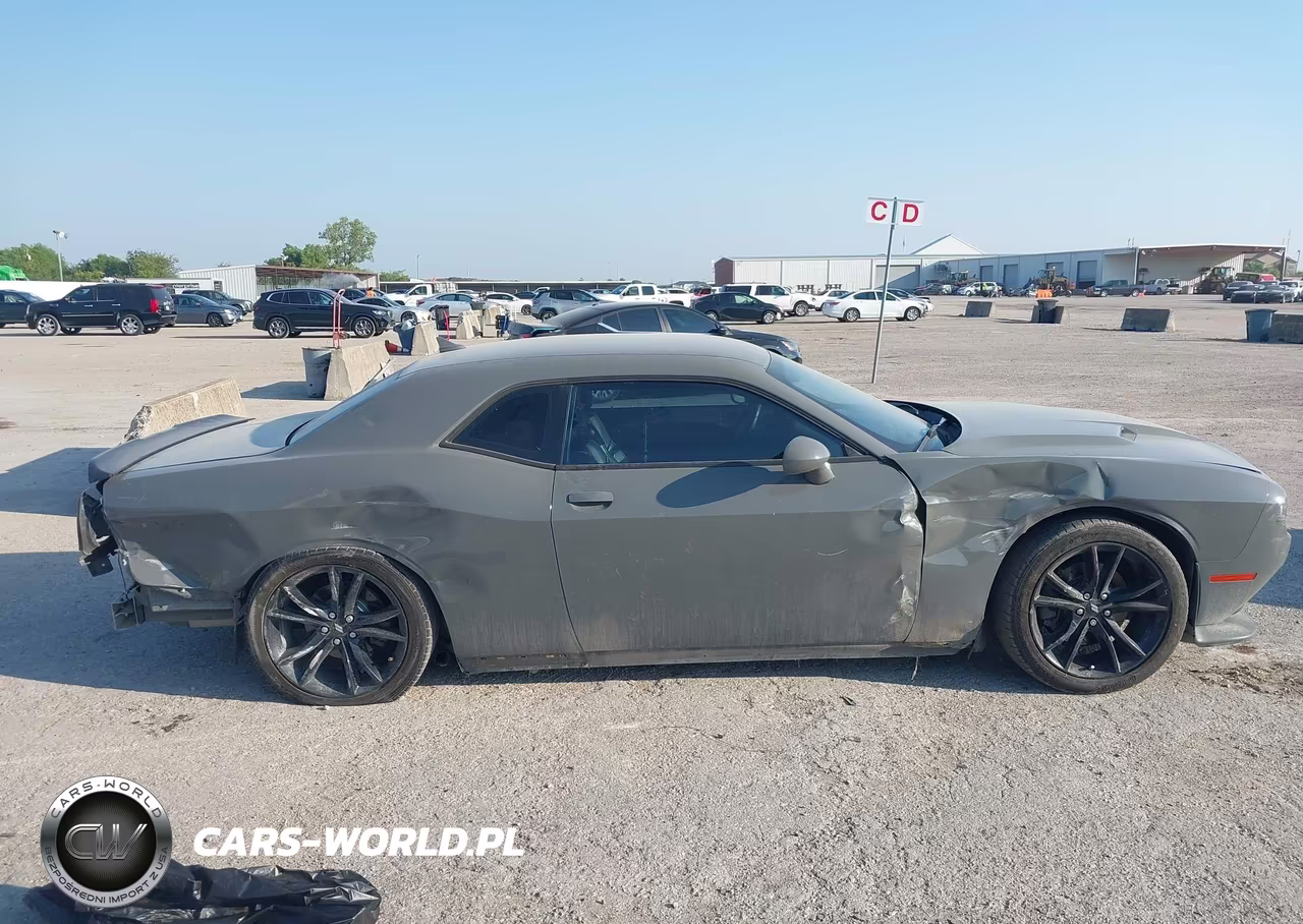 2018 Dodge Challenger Sxt Plus VIN:2C3CDZAG3JH246060 - 14