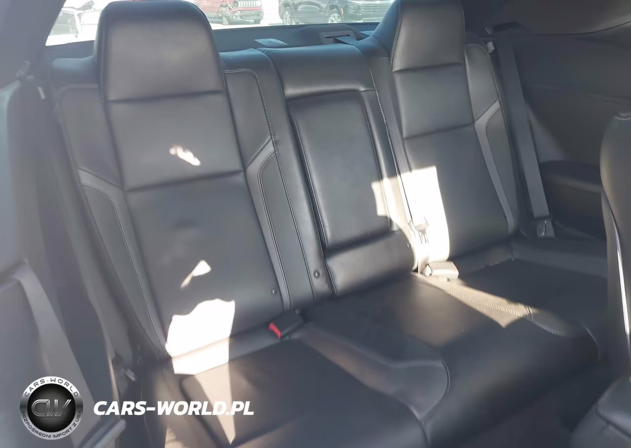 2018 Dodge Challenger Sxt Plus VIN:2C3CDZAG3JH246060 - 8