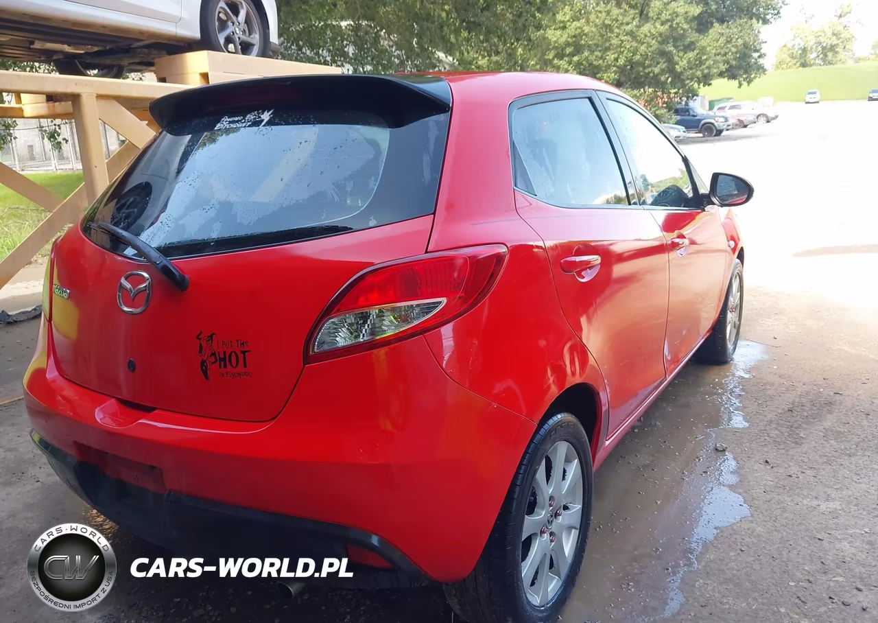 2011 Mazda Mazda2 Touring VIN:JM1DE1HY0B0114036 - 4