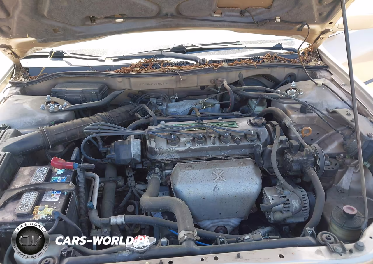 2000 Honda Accord 2.3 Lx VIN:3HGCG6654YG703740 - 10