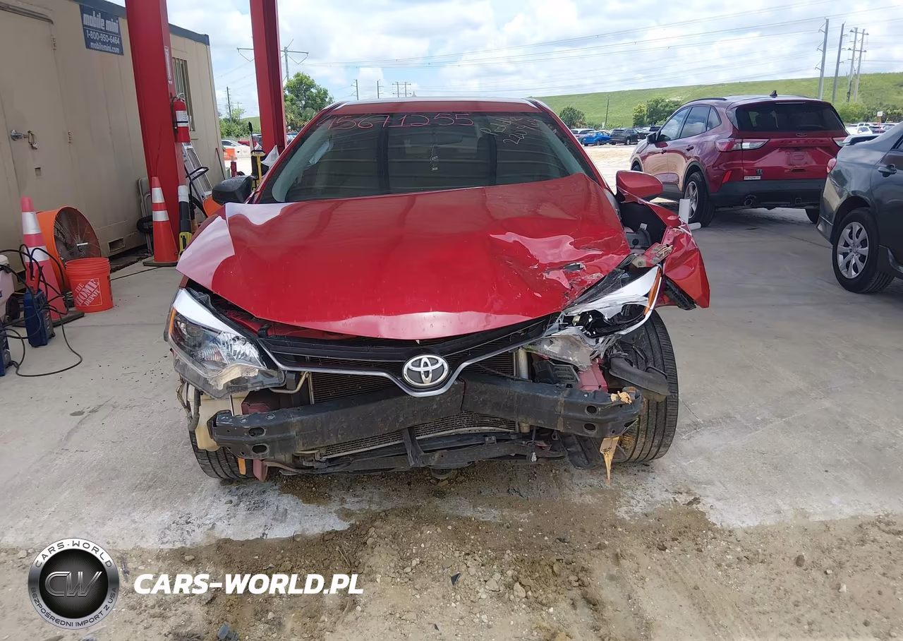 2015 Toyota Corolla Le VIN:5YFBURHE8FP220969 - 12