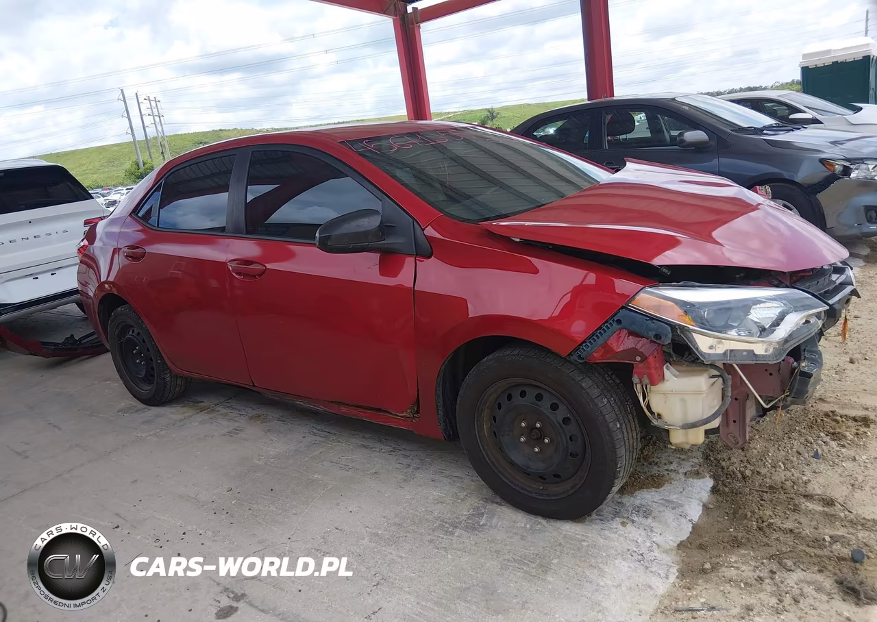 2015 Toyota Corolla Le VIN:5YFBURHE8FP220969 - 13