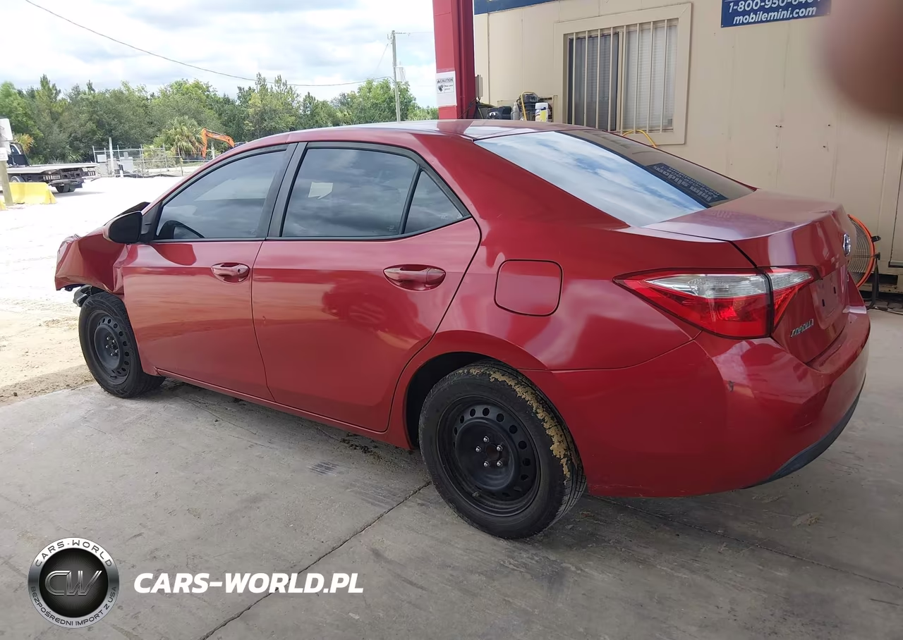2015 Toyota Corolla Le VIN:5YFBURHE8FP220969 - 14