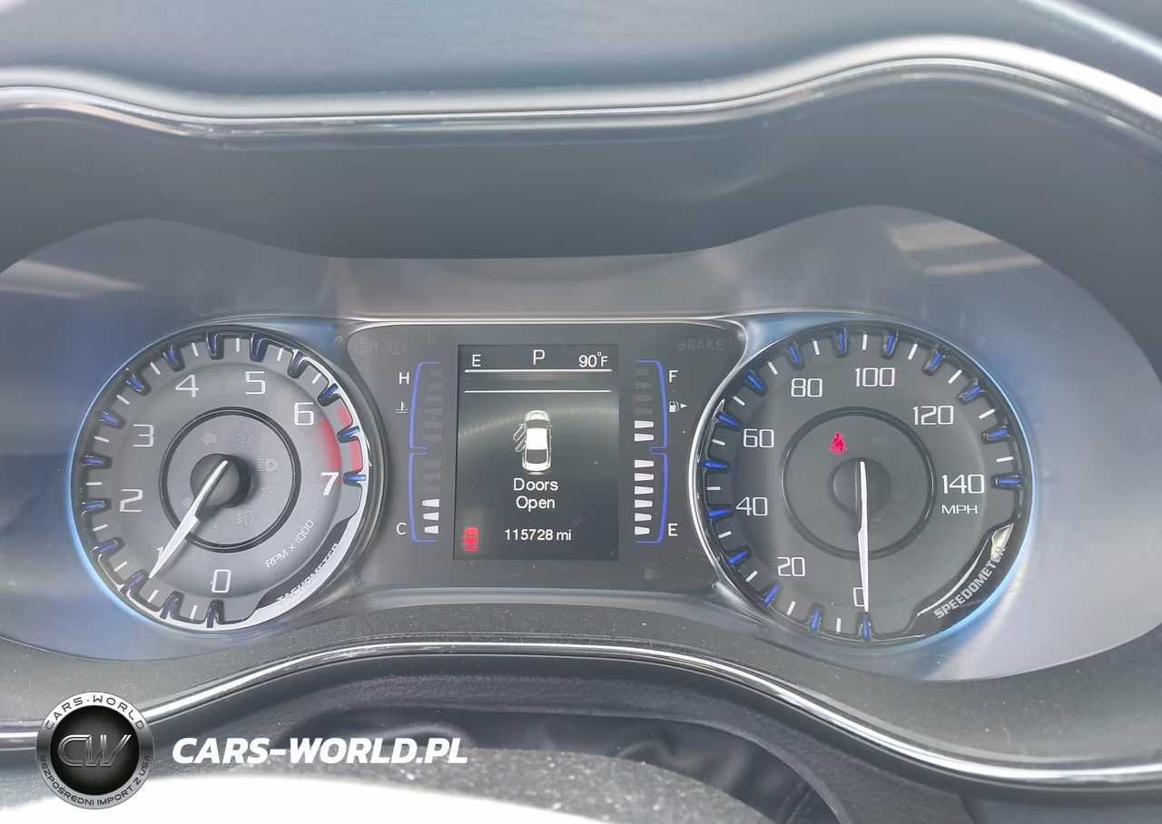 2015 Chrysler 200 S VIN:1C3CCCBB5FN626986 - 7