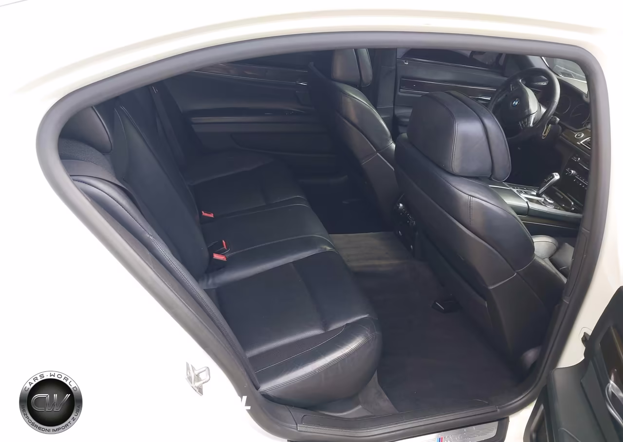 2012 BMW 750Li xDrive VIN:WBAKC8C52CC435091 - 8