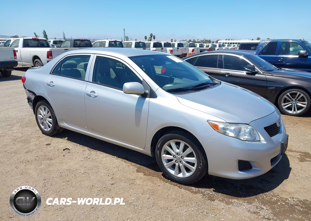 2010 Toyota Corolla Le – zdjęcie 1 z 11