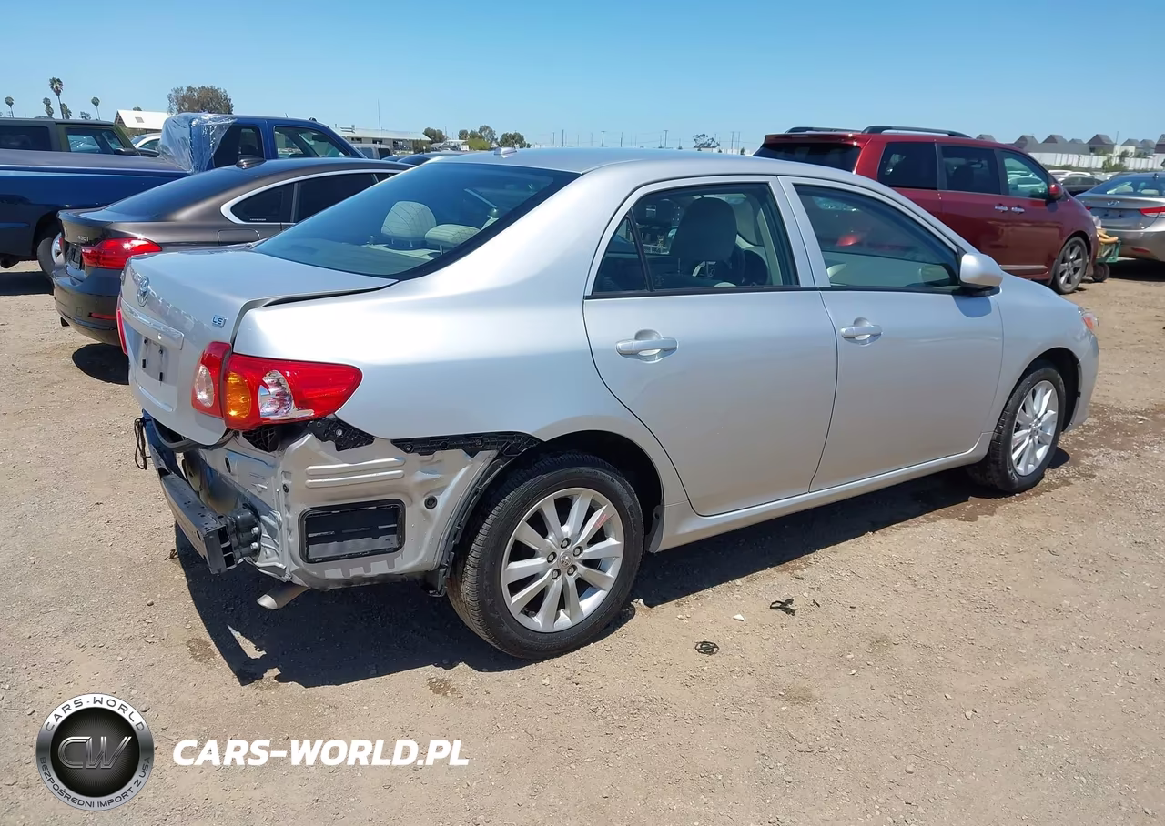 2010 Toyota Corolla Le VIN:JTDBU4EE1AJ079084 - 4