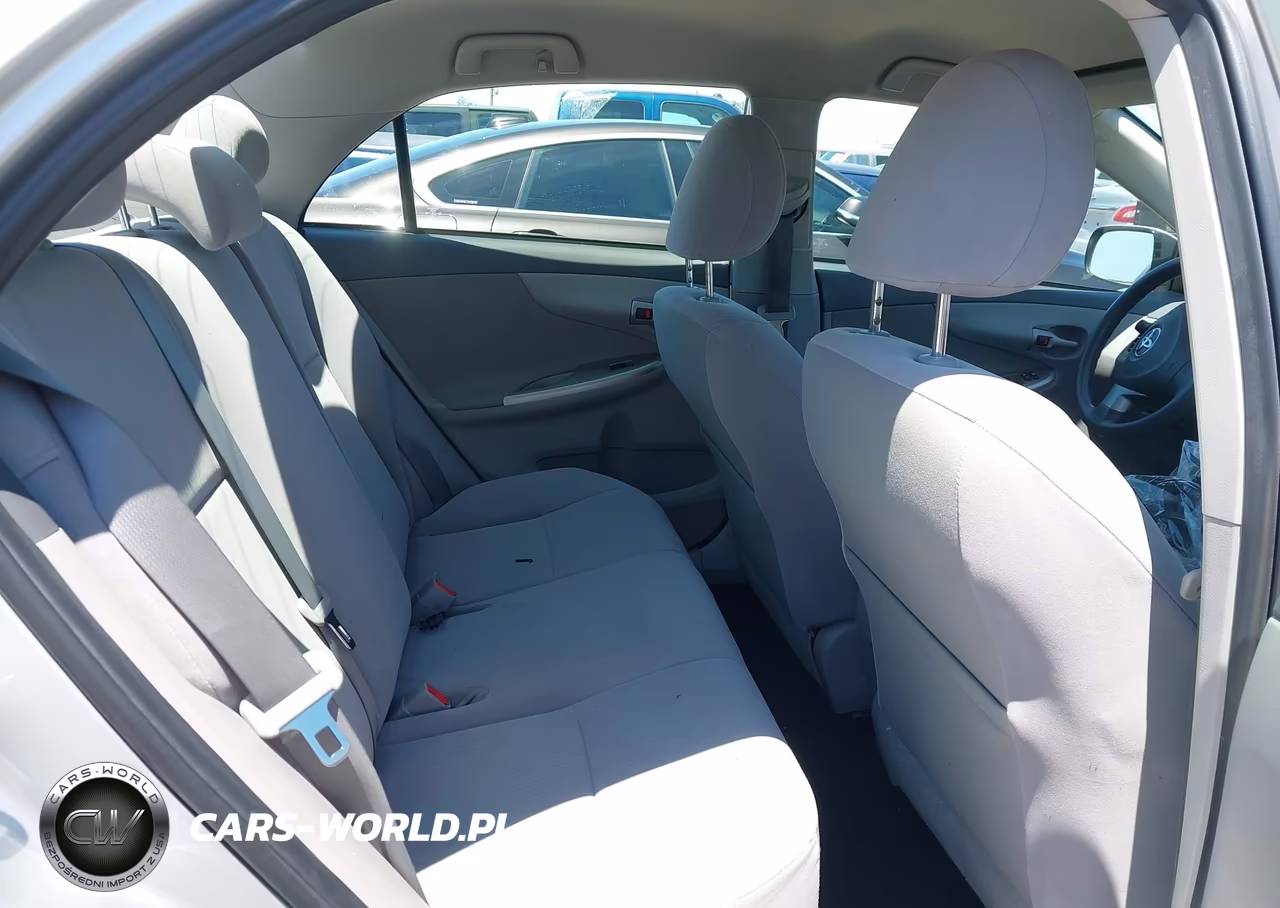 2010 Toyota Corolla Le VIN:JTDBU4EE1AJ079084 - 8