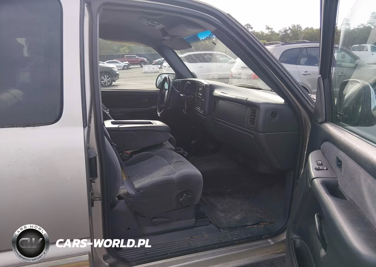 2002 Chevrolet Silverado 1500 Ls VIN:2GCEC19V821133985 - 5